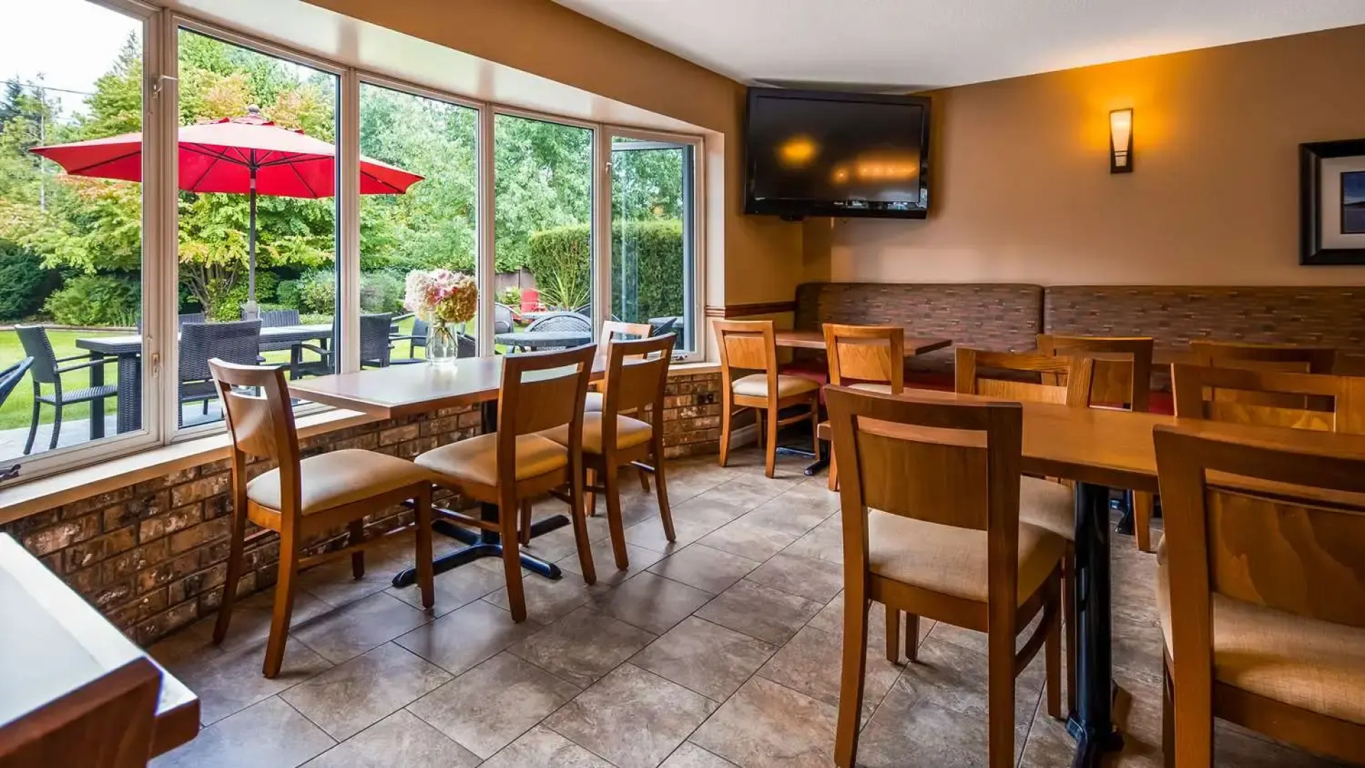 Best Western Sicamous Inn