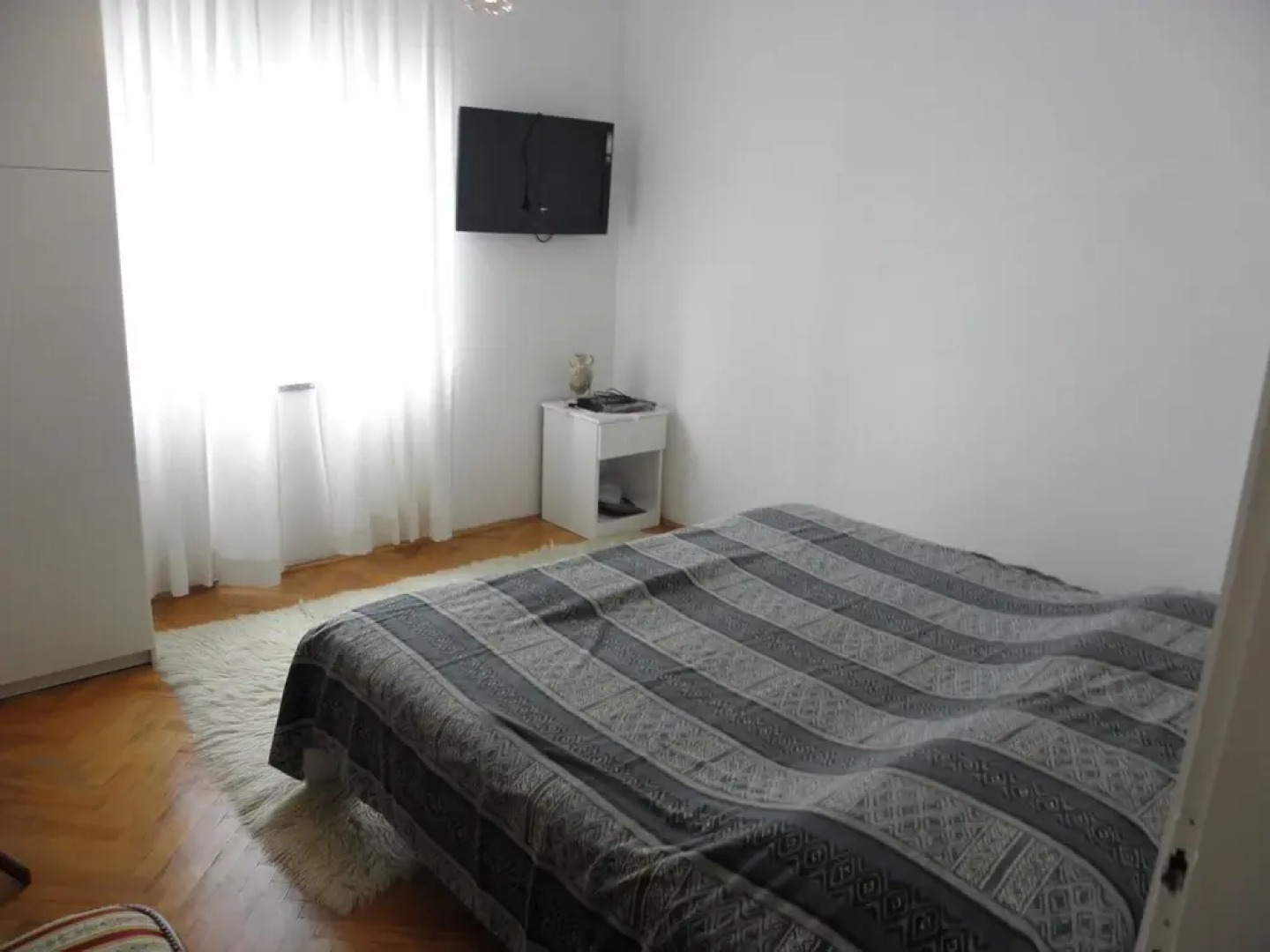 Neda - 5 m From sea - A2