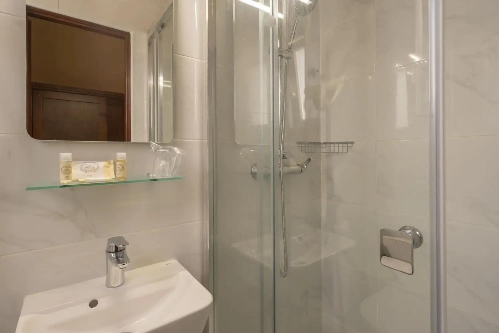 Pão de Açúcar – Vintage Bumper Car Hotel