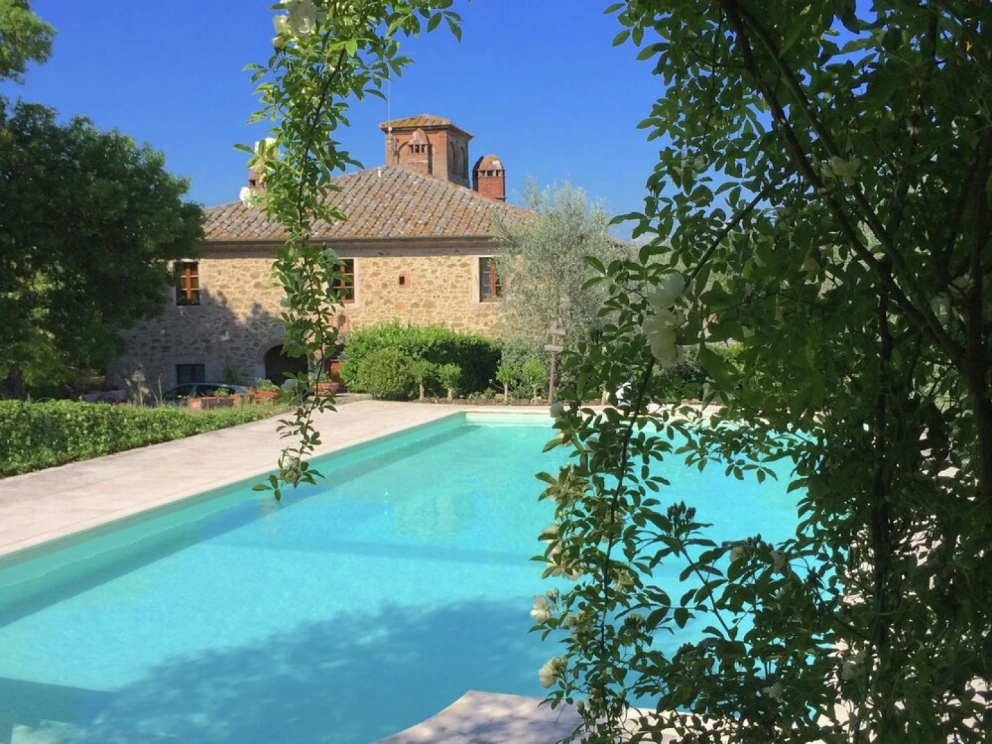 Modern Farmhouse in Rapolano Terme With Swimming Pool