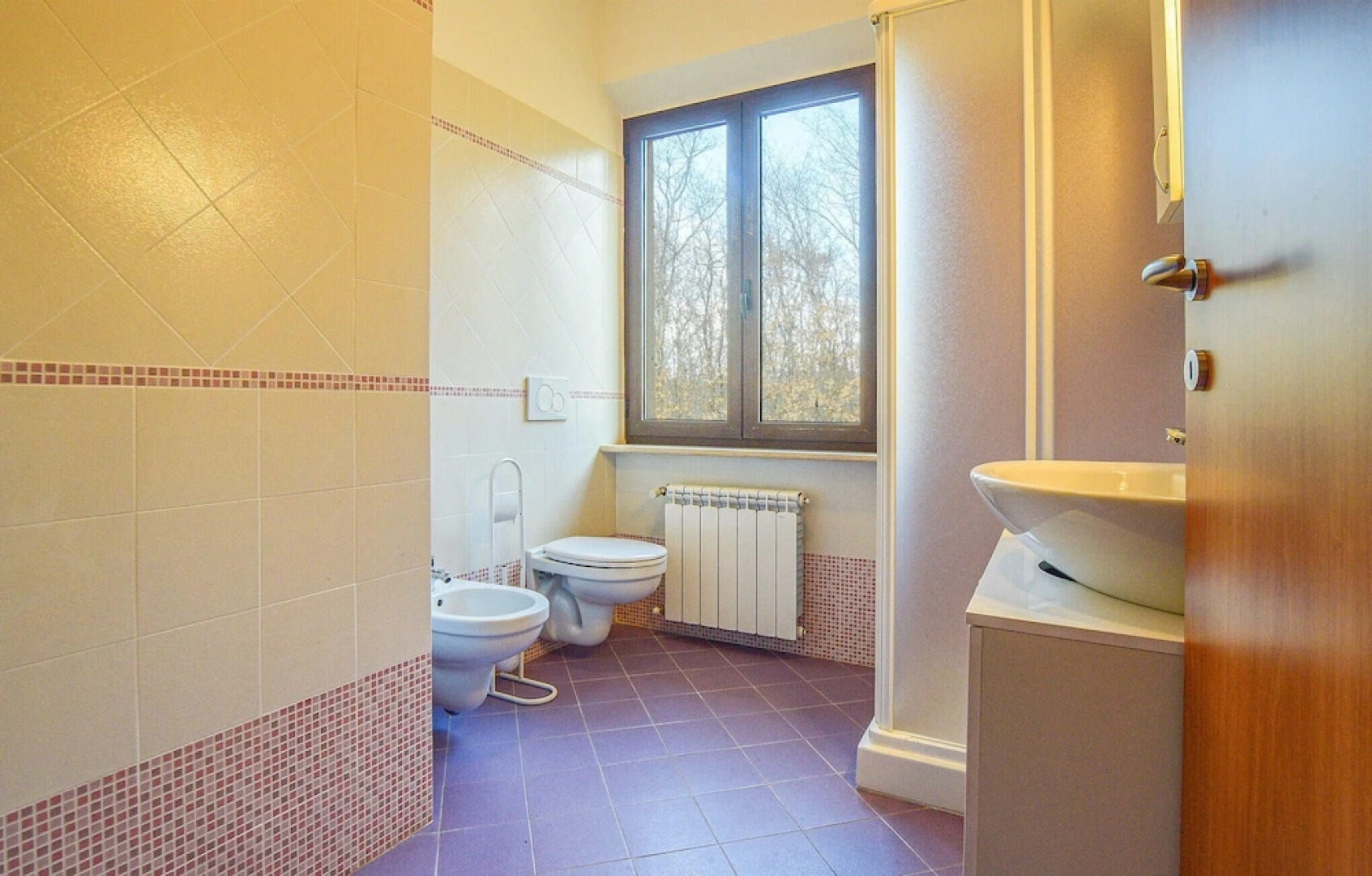 Beautiful Home in Chiusdino With Wifi and 5 Bedrooms