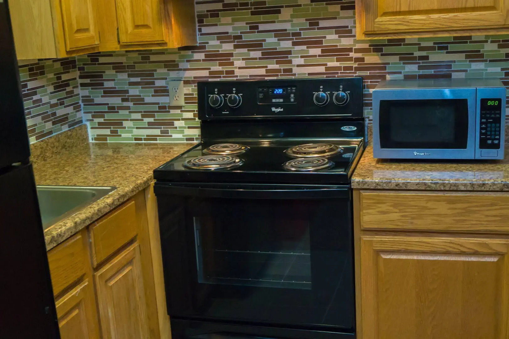 Sullivan Trail Inn & Suites