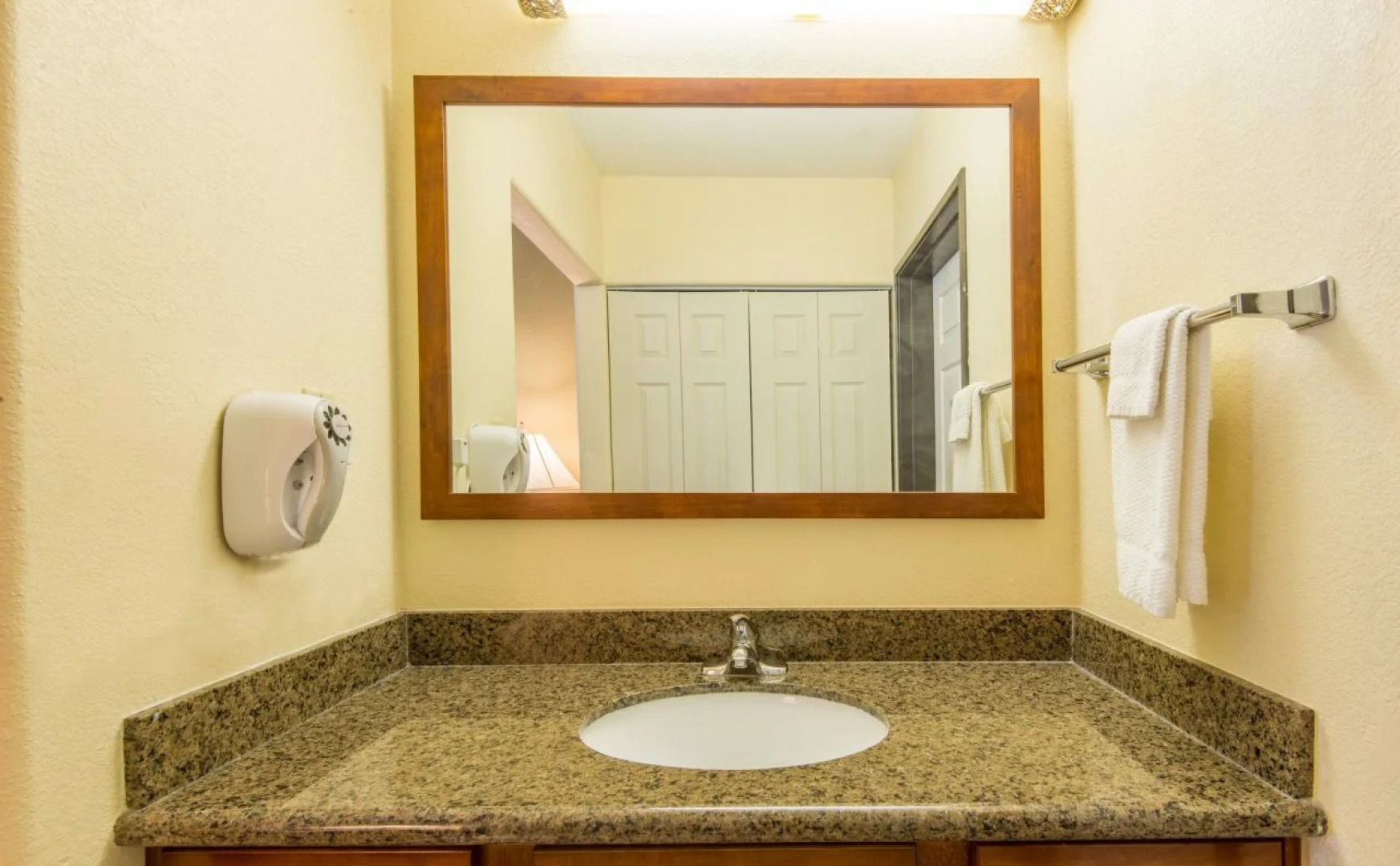 Staybridge Suites Phoenix - Glendale Sports Dist by IHG