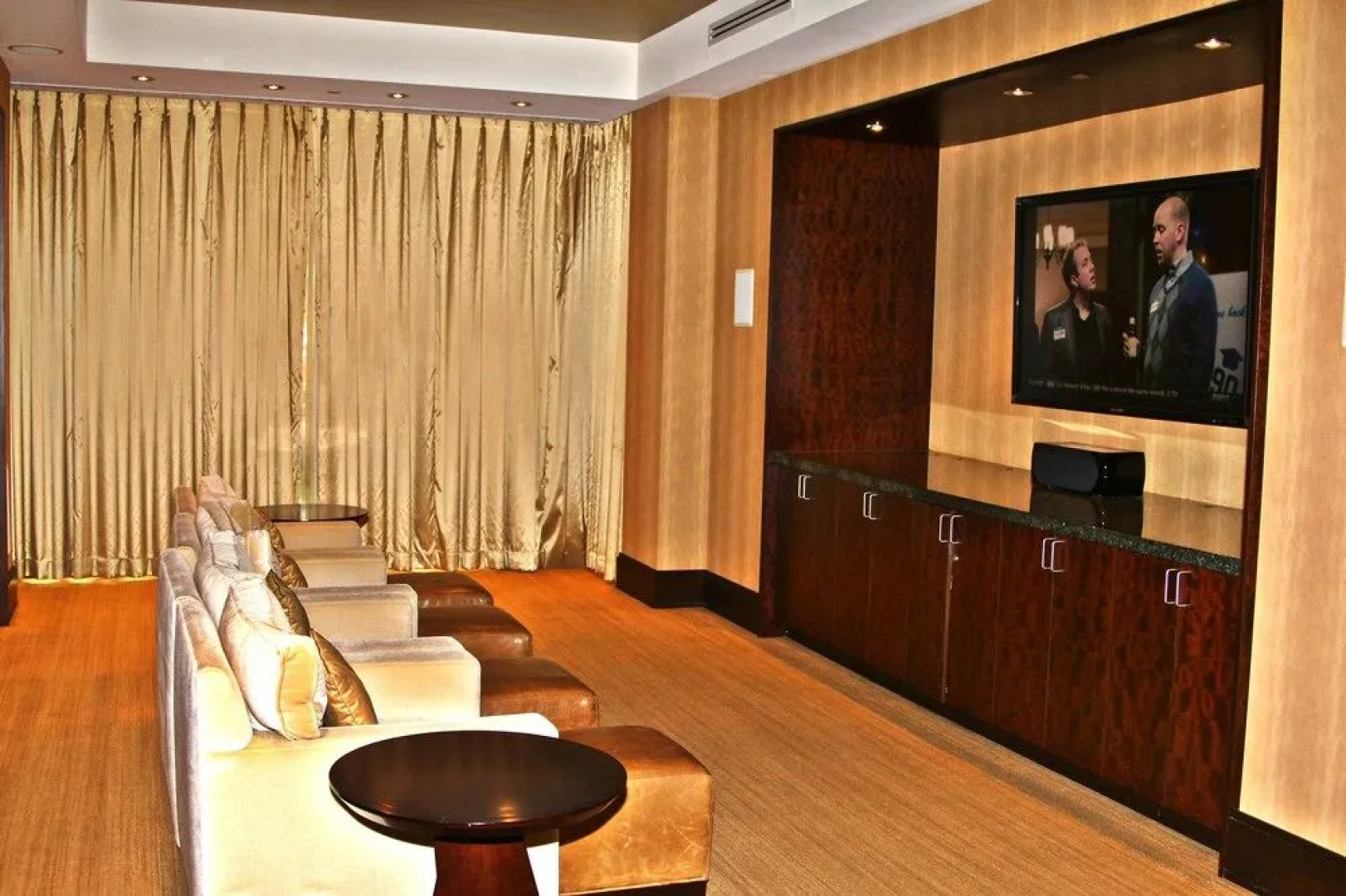 Global Luxury Suites at Friendship Village