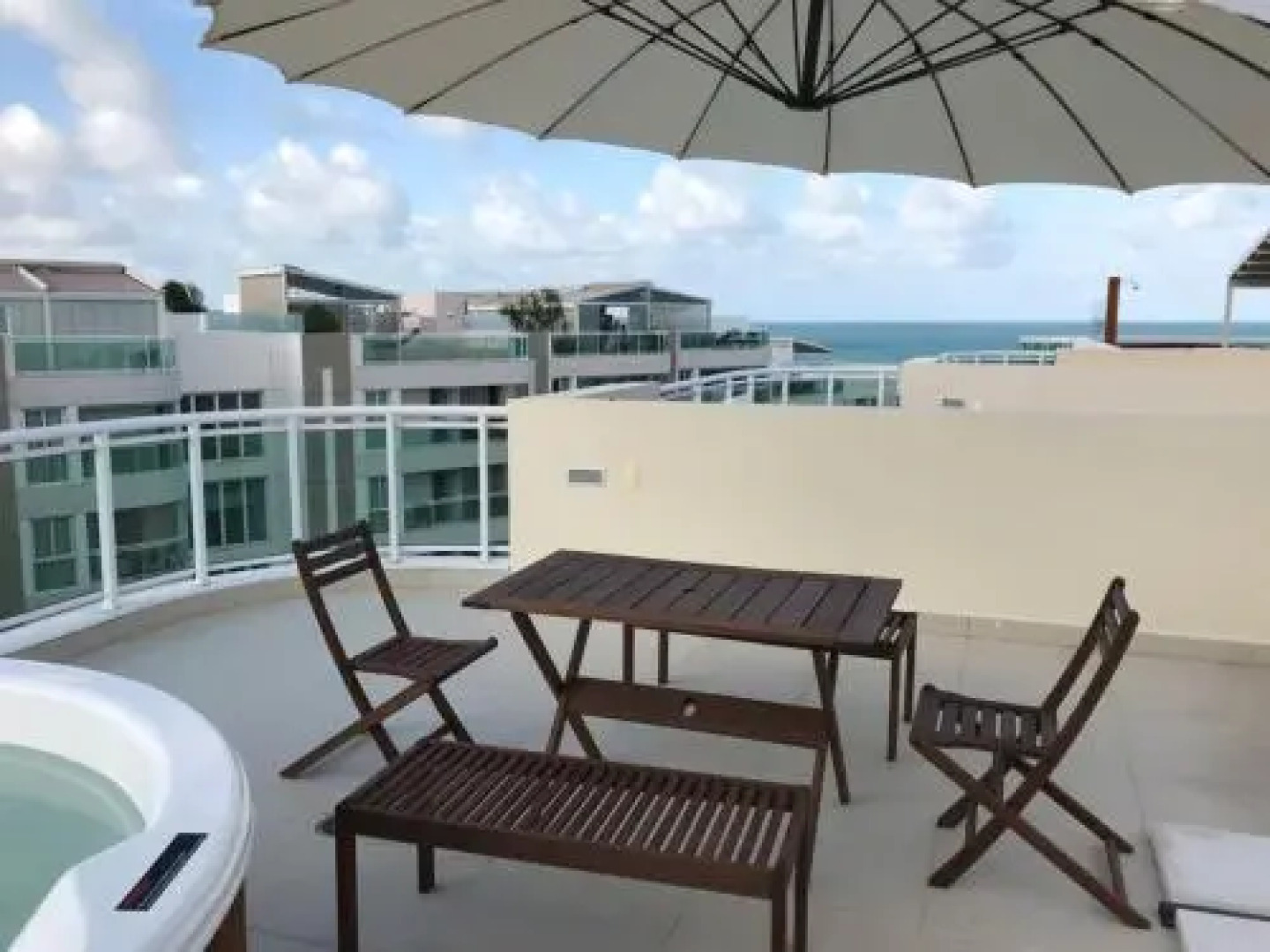 In Mare Bali Residencial Resort