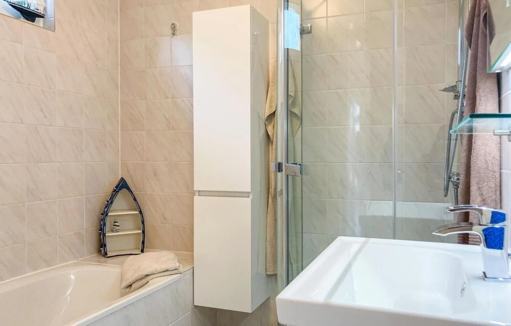 Stunning Home in Vlagtwedde With Indoor Swimming Pool, Wifi and 3 Bedrooms