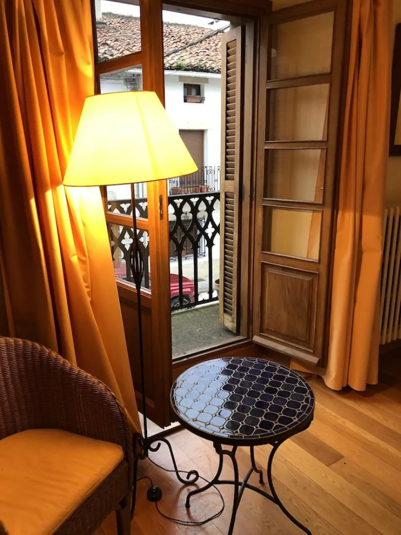 TuApartamento Huarte I