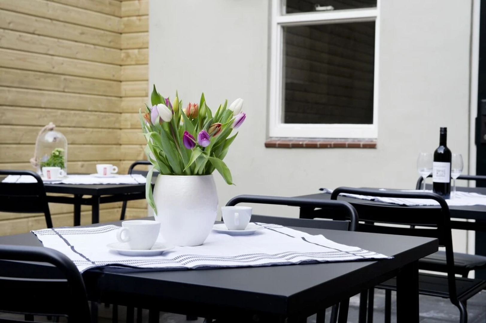 "DE BANK" - Hotel Apartments