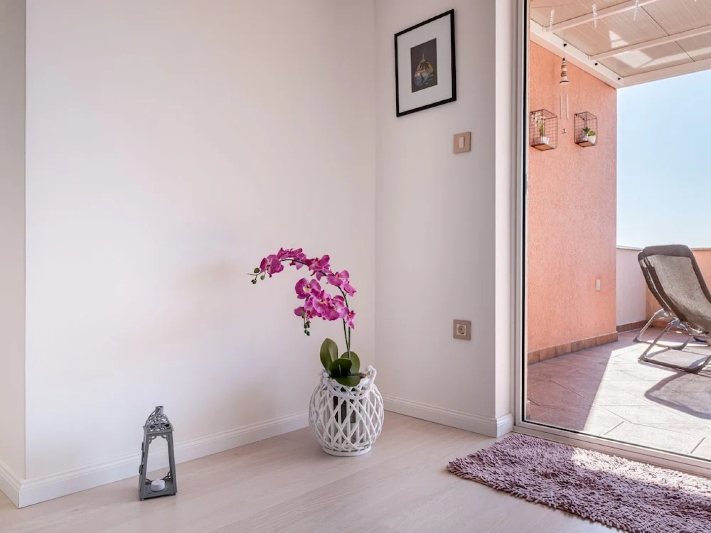 Plush Apartment in Rijeka with Hot Tub near Sea