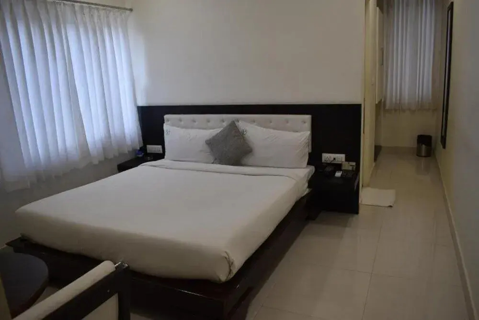 V Hotels