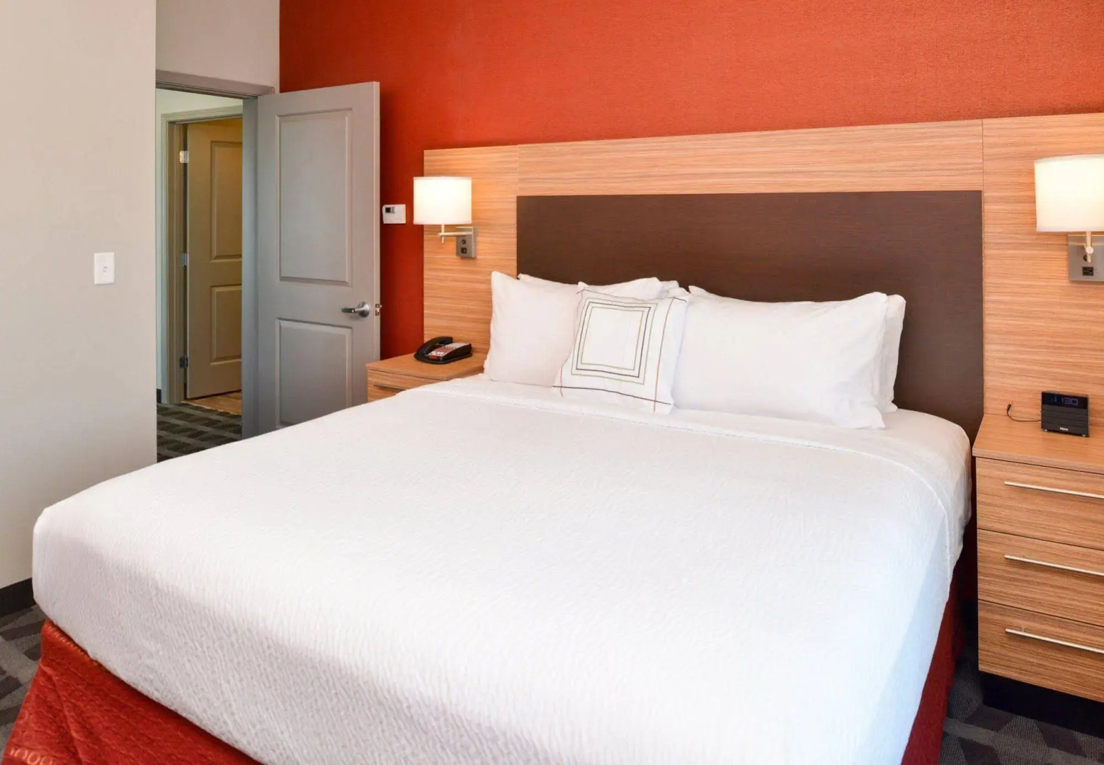 TownePlace Suites by Marriott Laplace