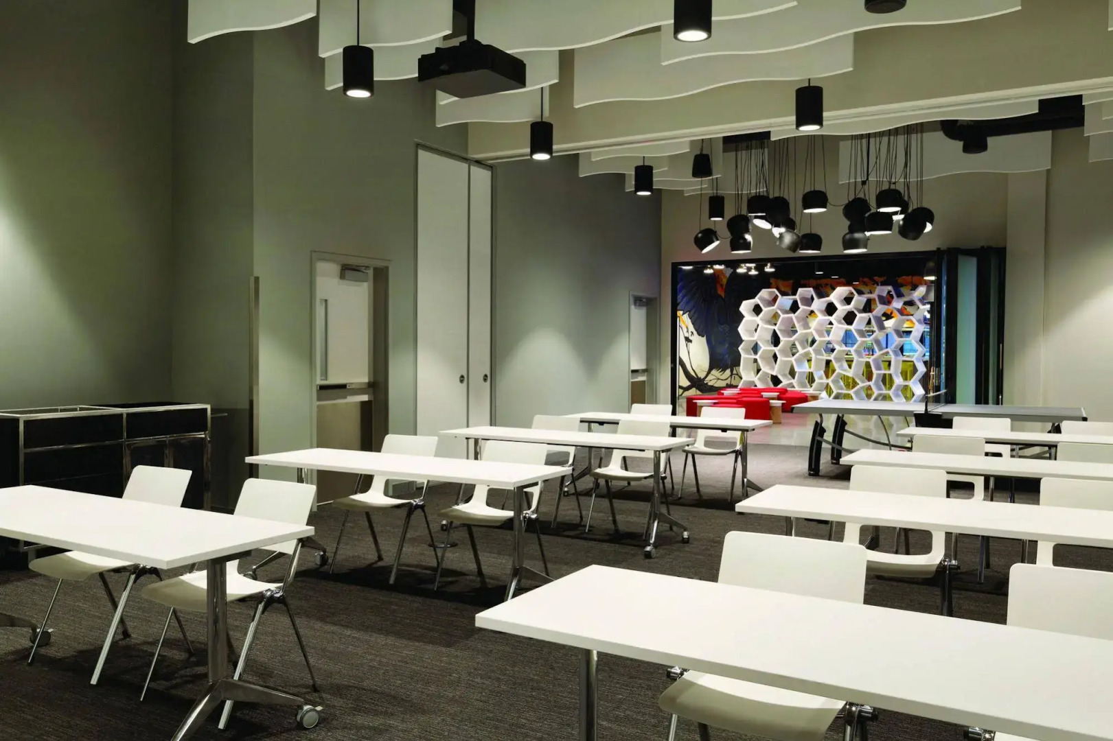 Radisson RED Minneapolis Downtown