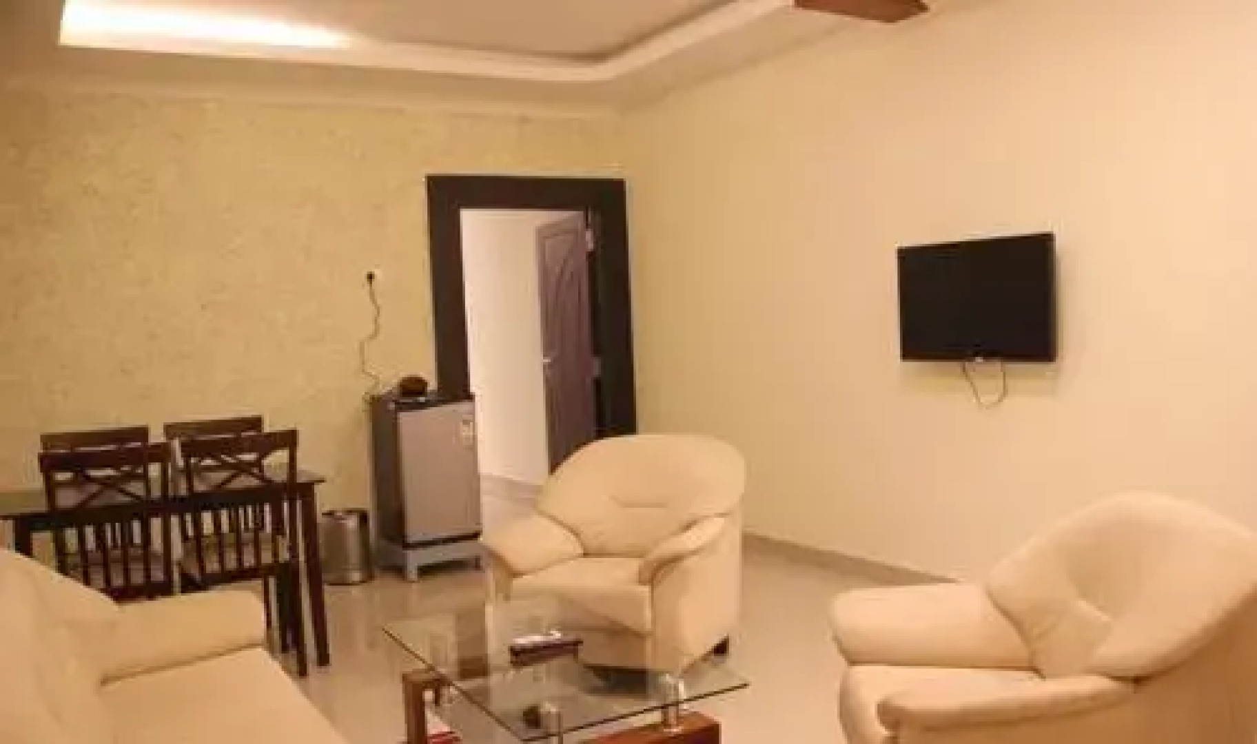 Hotel Green Park Suites