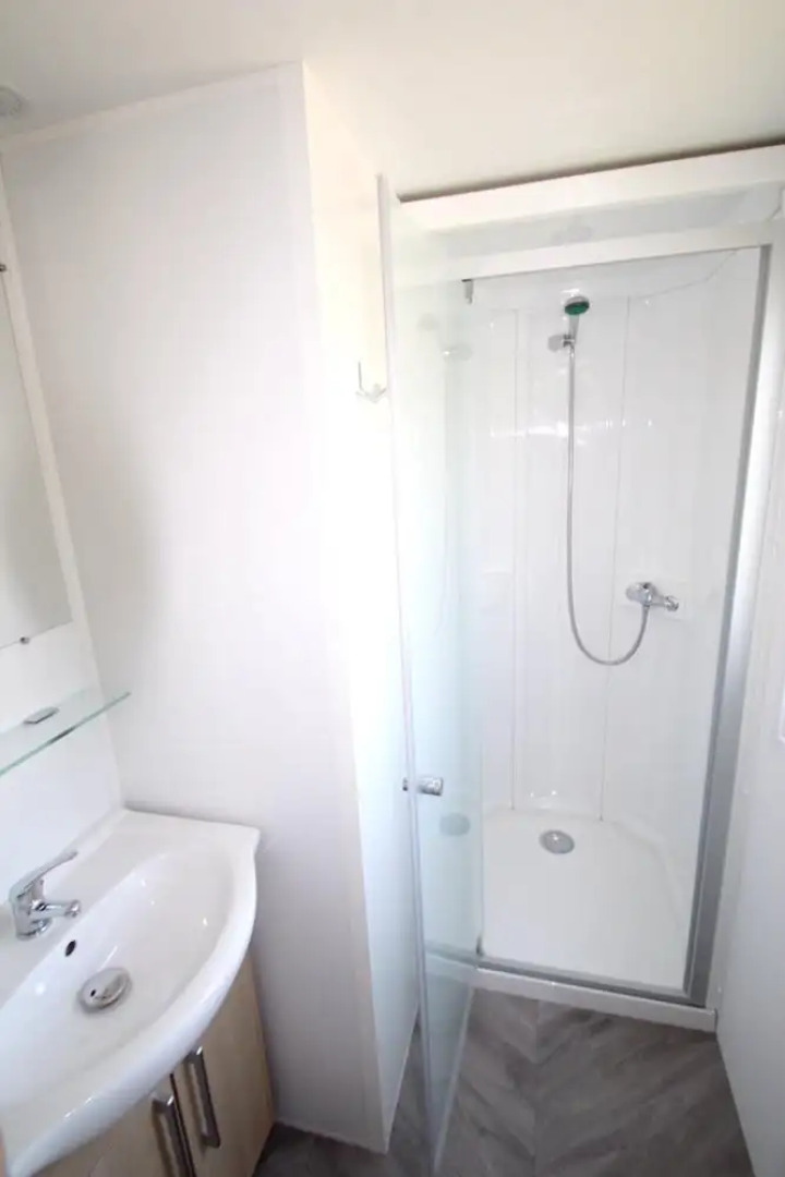 Property With 3 Bedrooms in Les Mathes, With Pool Access, Enclosed Gar