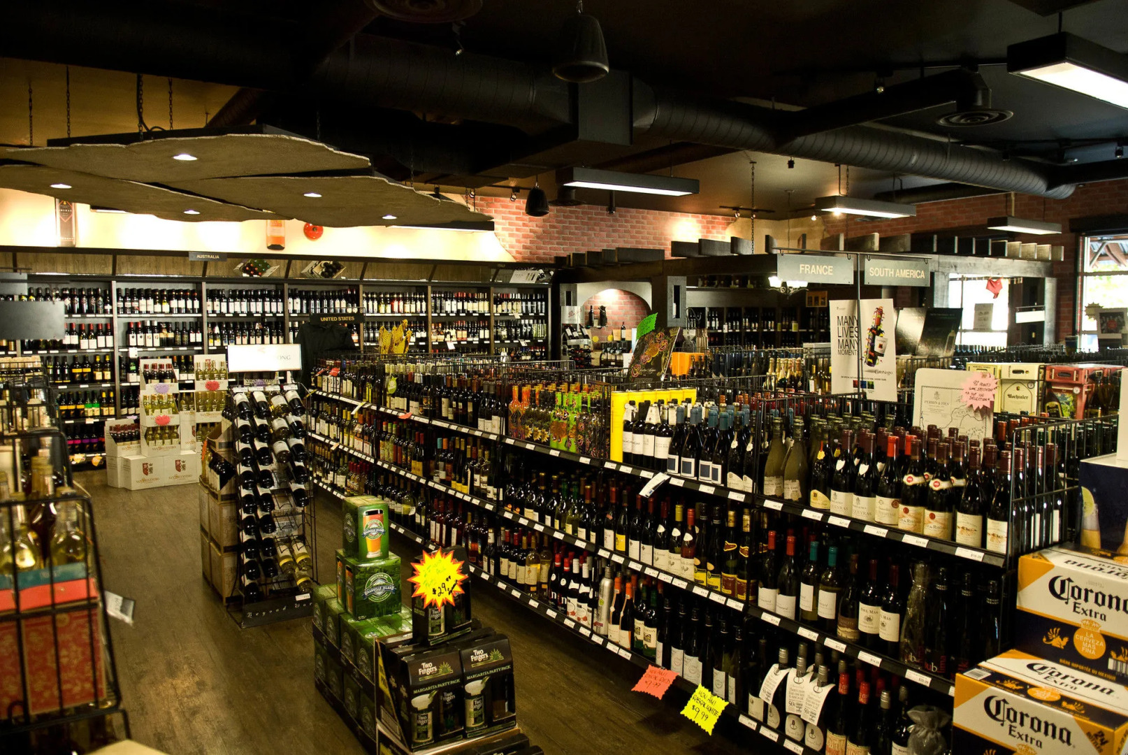 Divya Sutra Plaza and Conference Centre, Vernon, BC