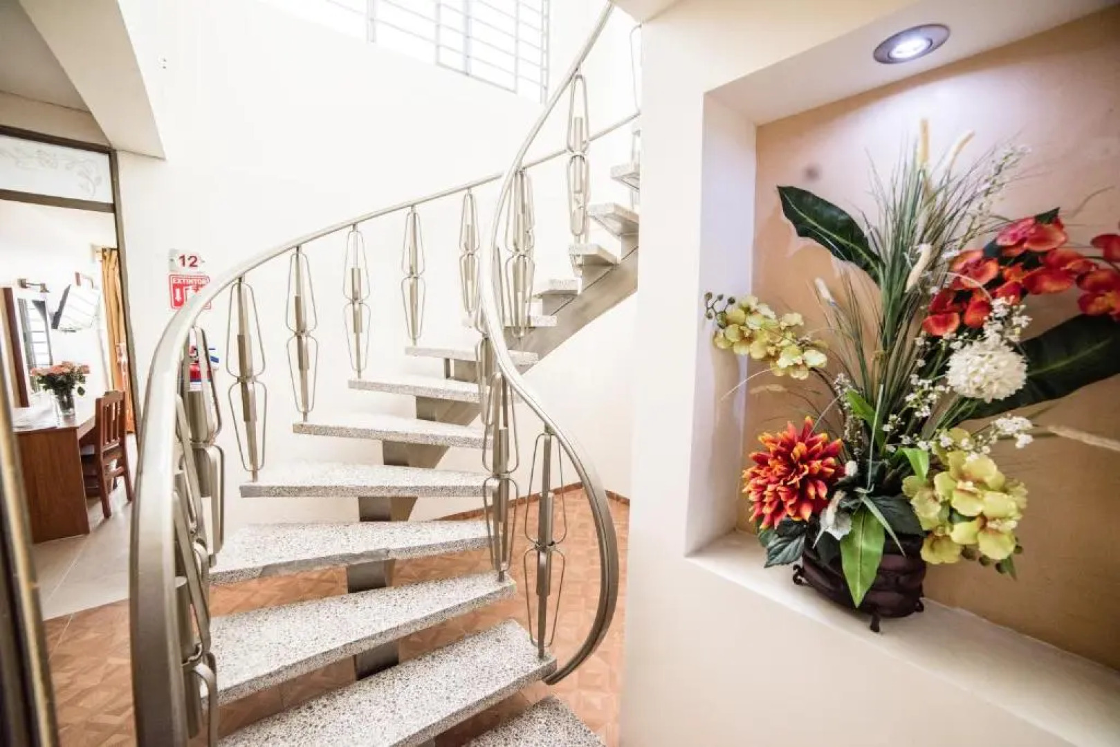 Hotel Elizabeth Central