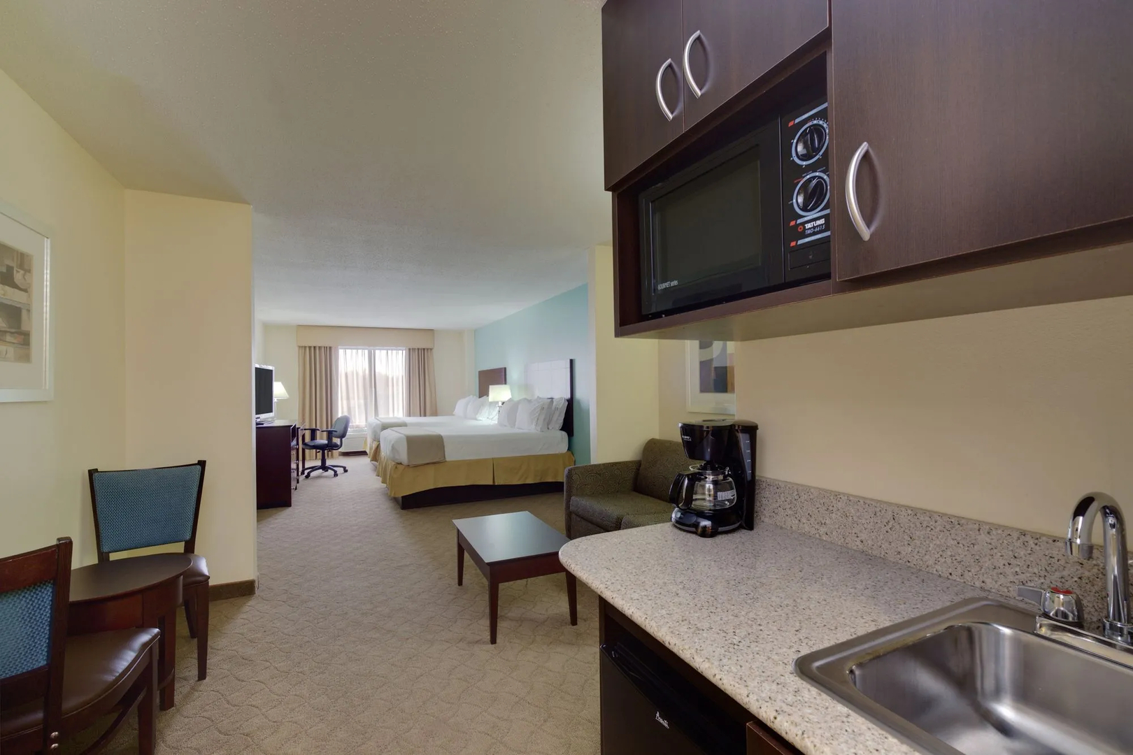 Holiday Inn Express Hotel & Suites Greensboro - East by IHG