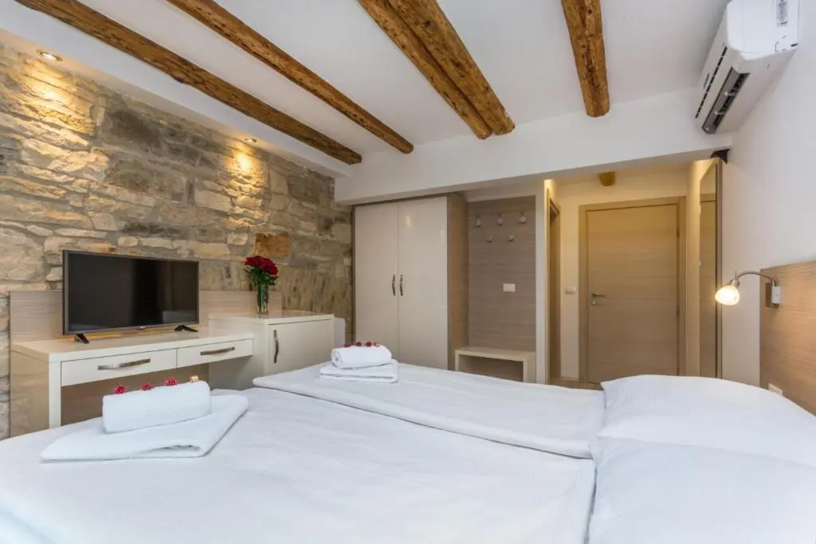 Minella Residence