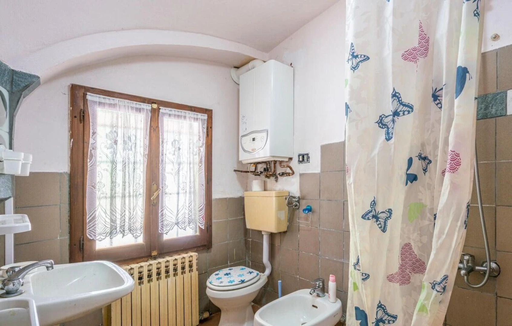 Beautiful Home in Vignale Monferrato With Wifi and 4 Bedrooms