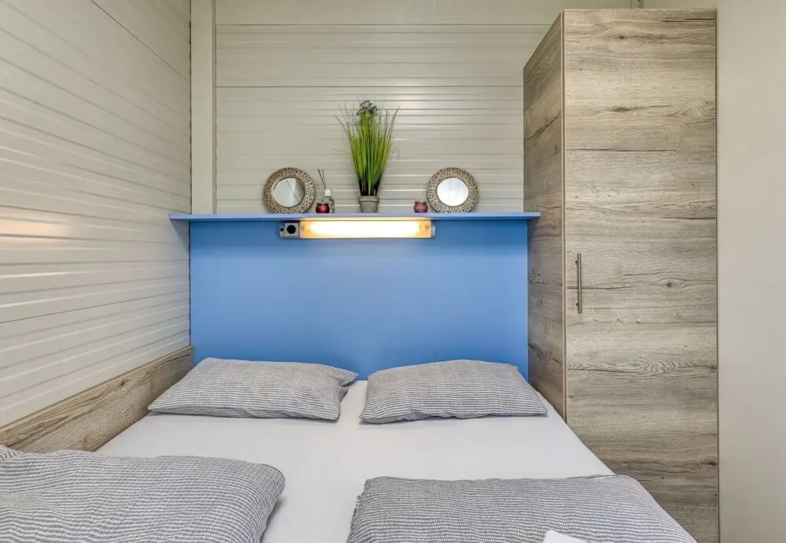 Rooftop Home With Whirlpool & Sauna