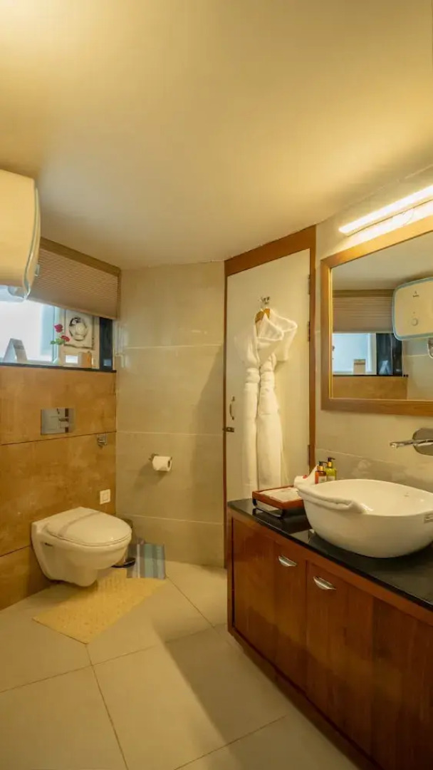 Tree of Life Eila Art Hotel