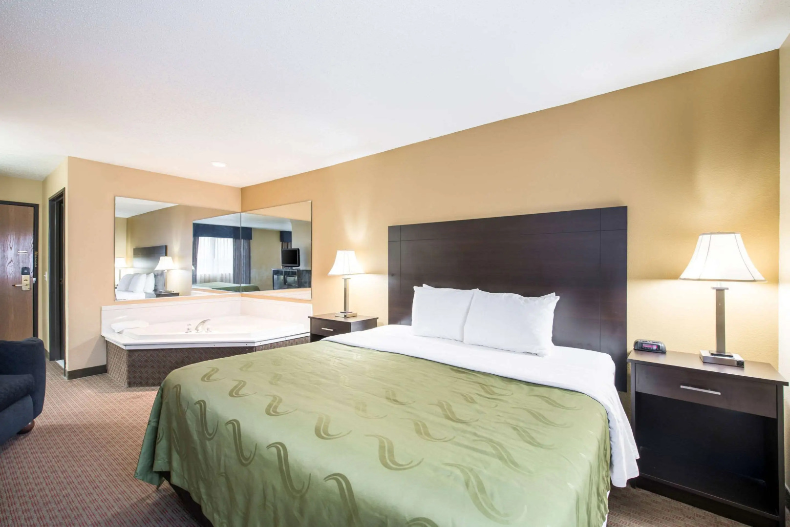 Quality Inn & Suites