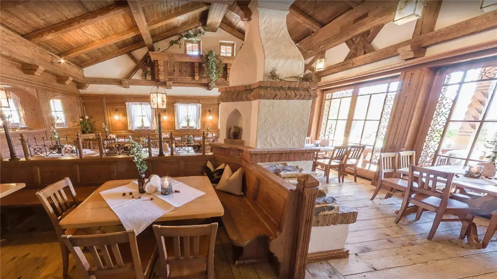 Feuriger Tatzlwurm Berghotel & Spa, BW Signature Collection