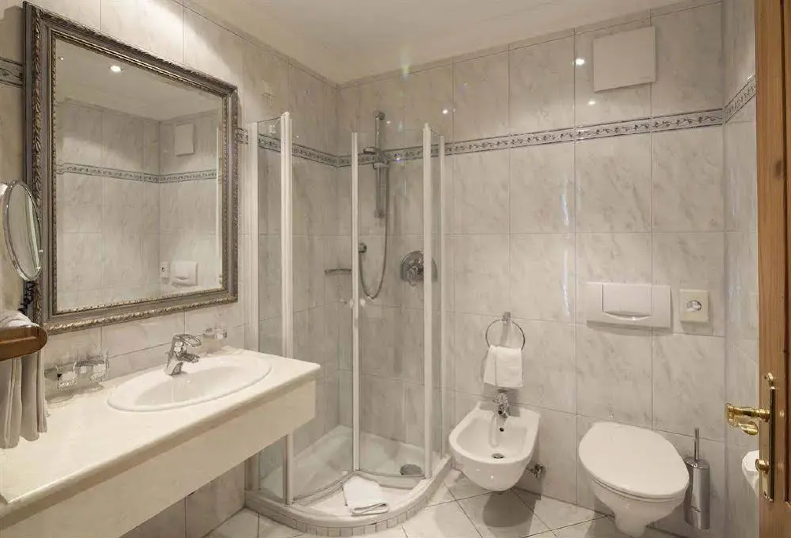 Hotel Montis — Schönblick