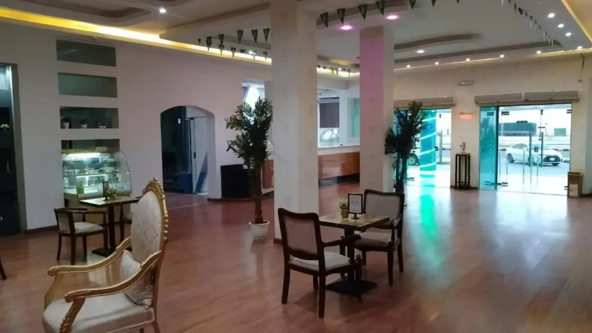 Desert Rose Hotel