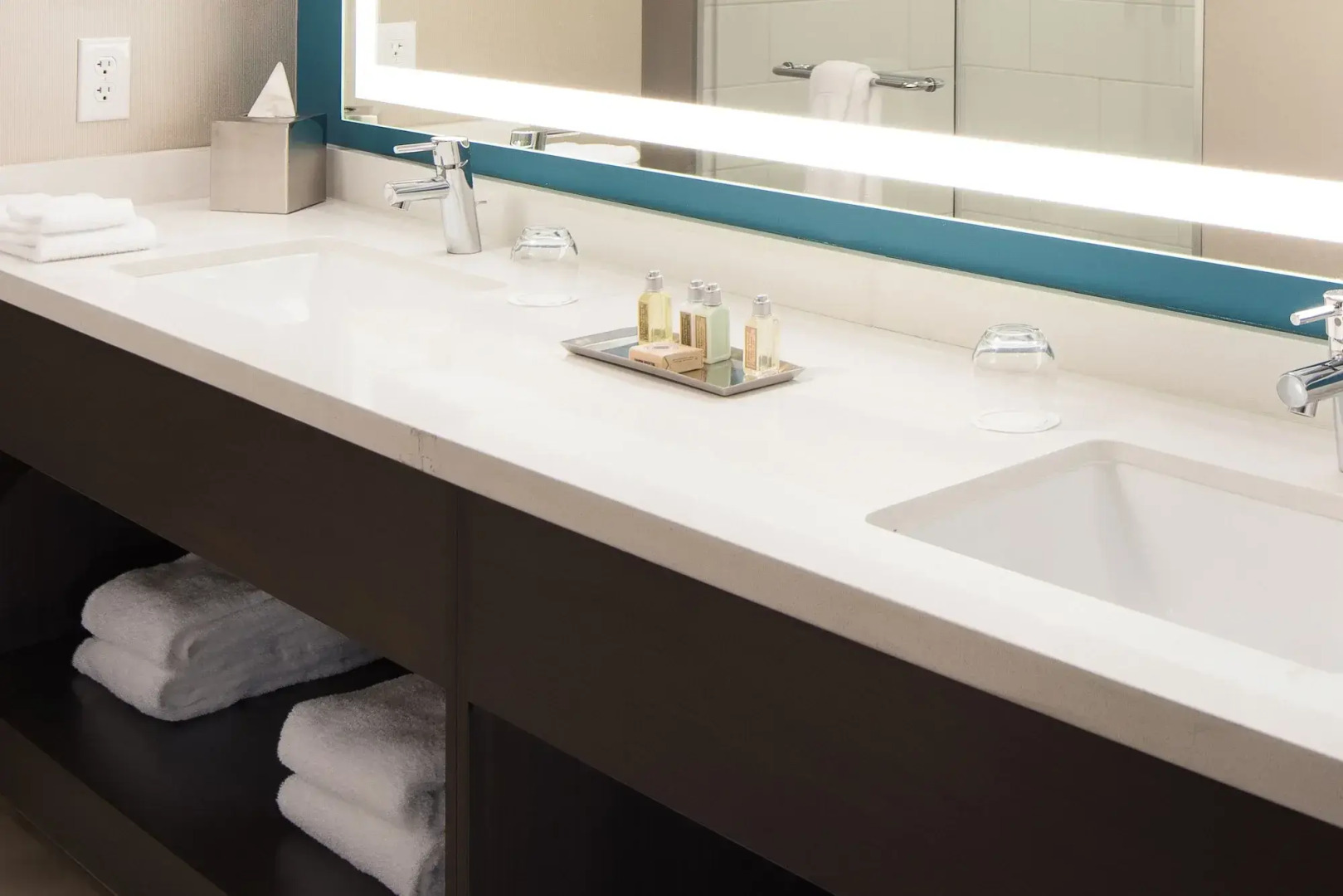 Sonesta Bee Cave Austin Hill Country