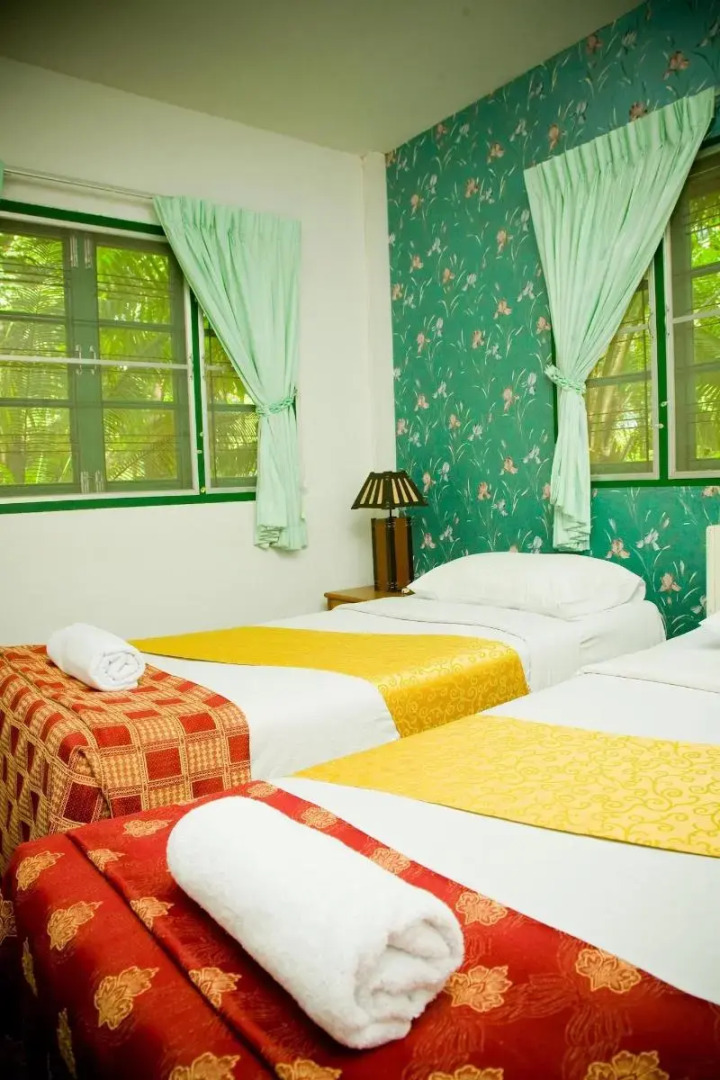 Huaykhakhaeng Country Home Resort