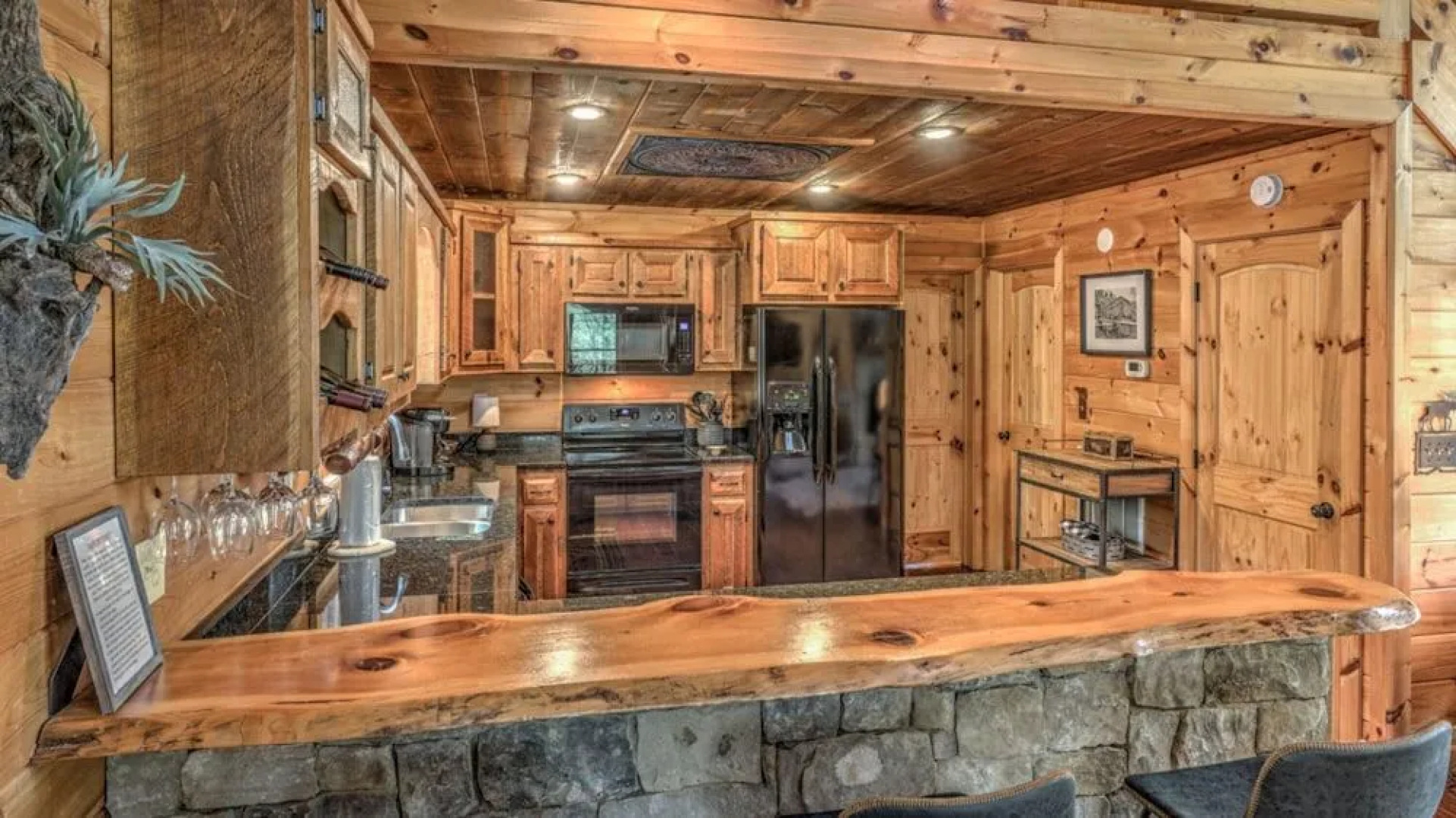 Aska Pines by Escape to Blue Ridge