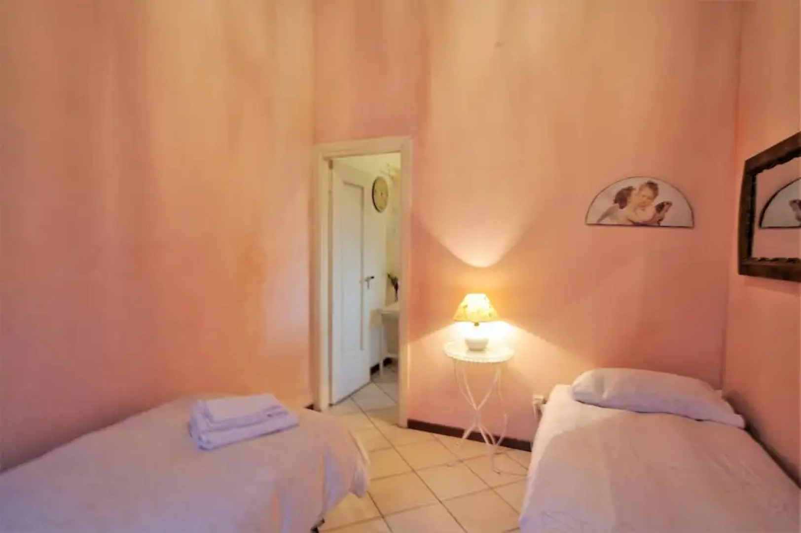 "trilocale In Corte Dell'800"