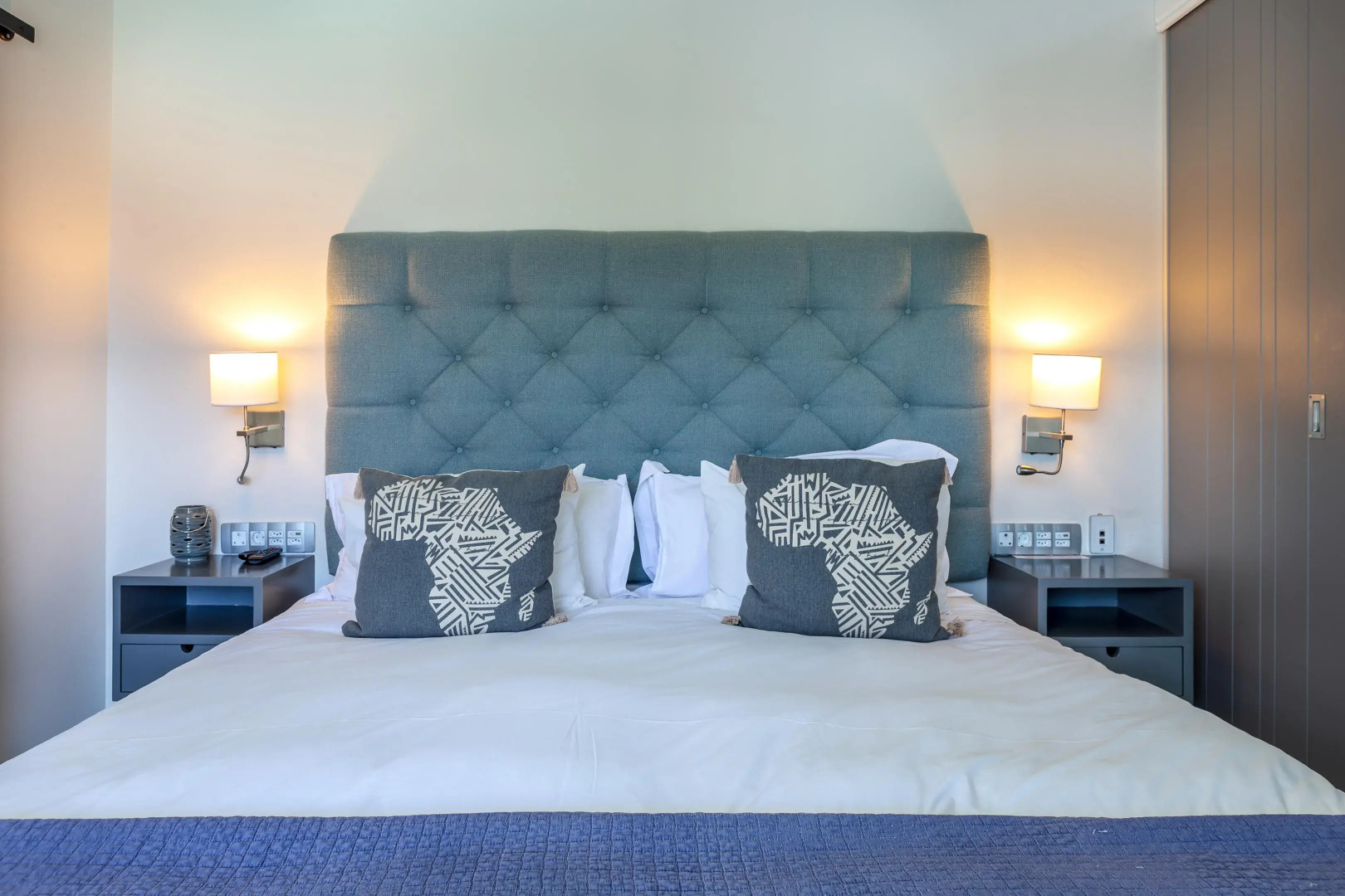 Whale Rock Luxury Lodge