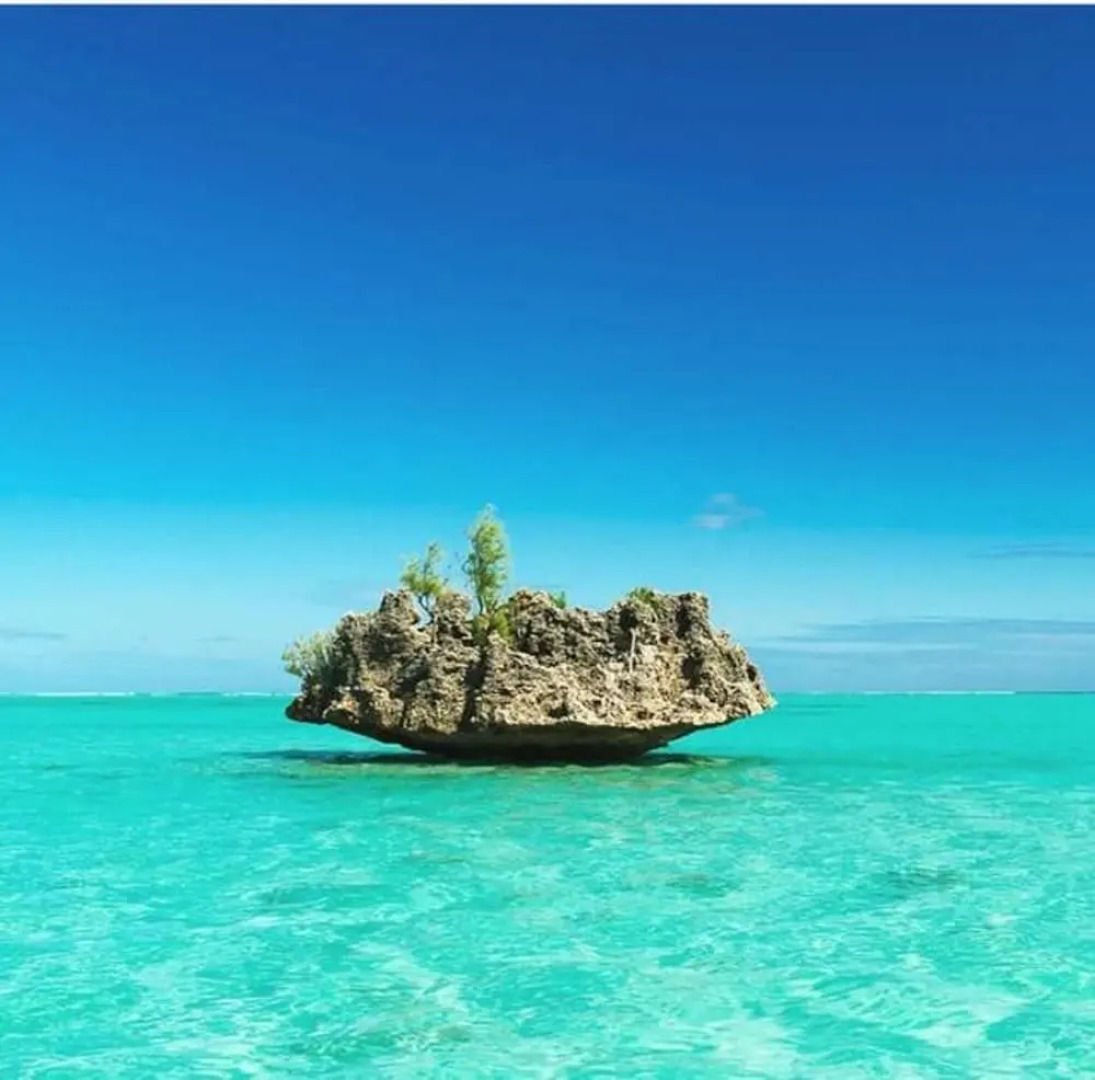 Villa With 3 Bedrooms In Riviere Noire With Wonderful Mountain View Private Pool Enclosed Garden