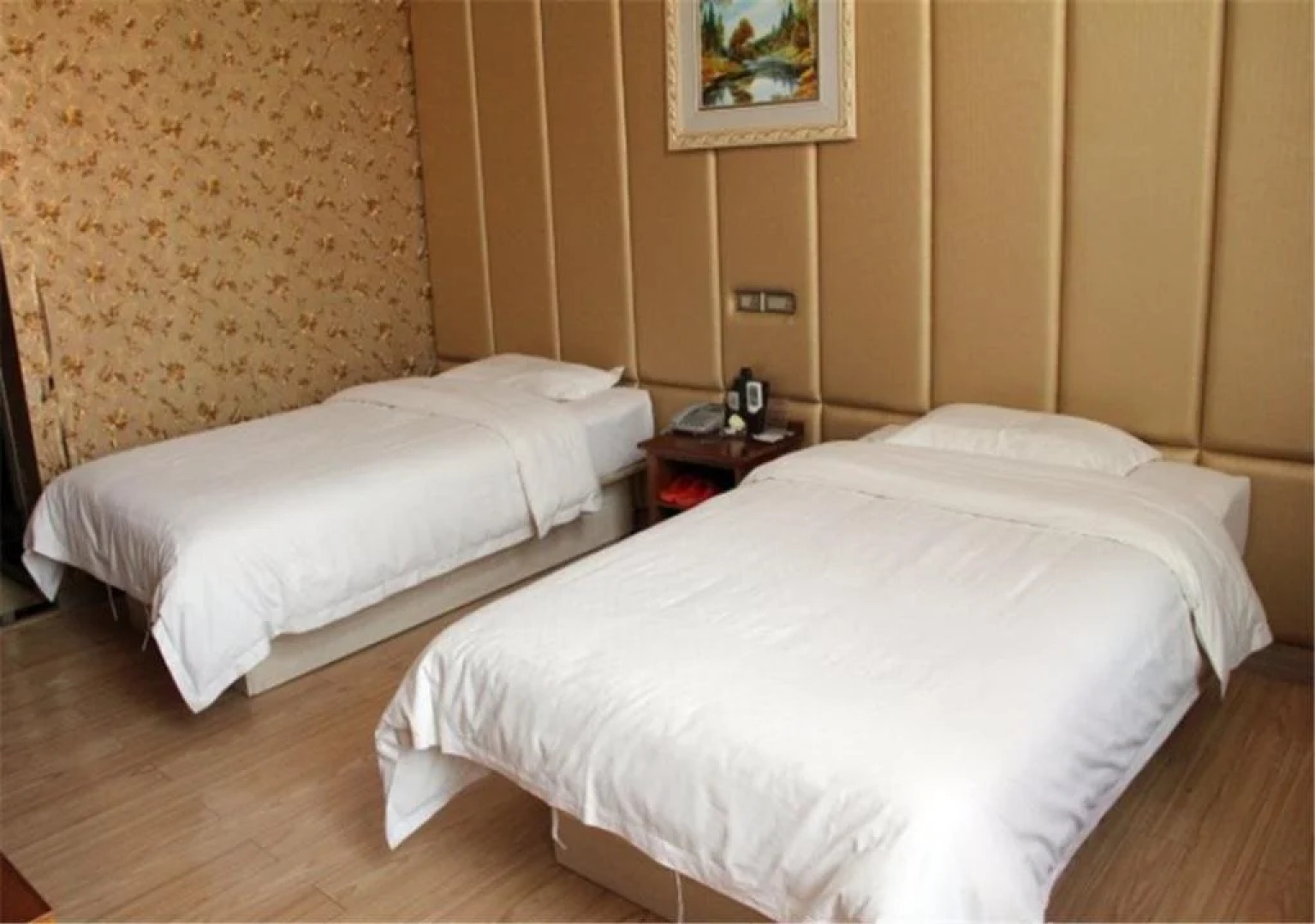 Jiatai Business Hotel