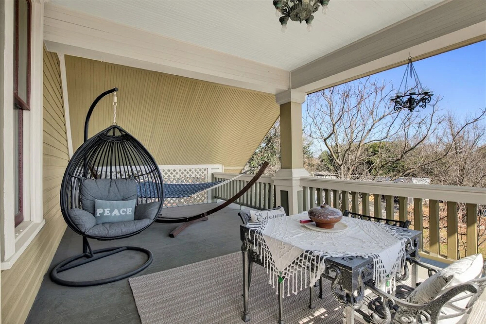 Beautiful and Unique Home With Fireplace and Pool!