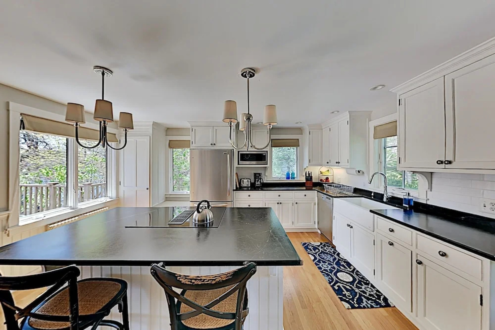 32 Crosby Lane Home 3 Bedrooms 2.5 Bathrooms Home