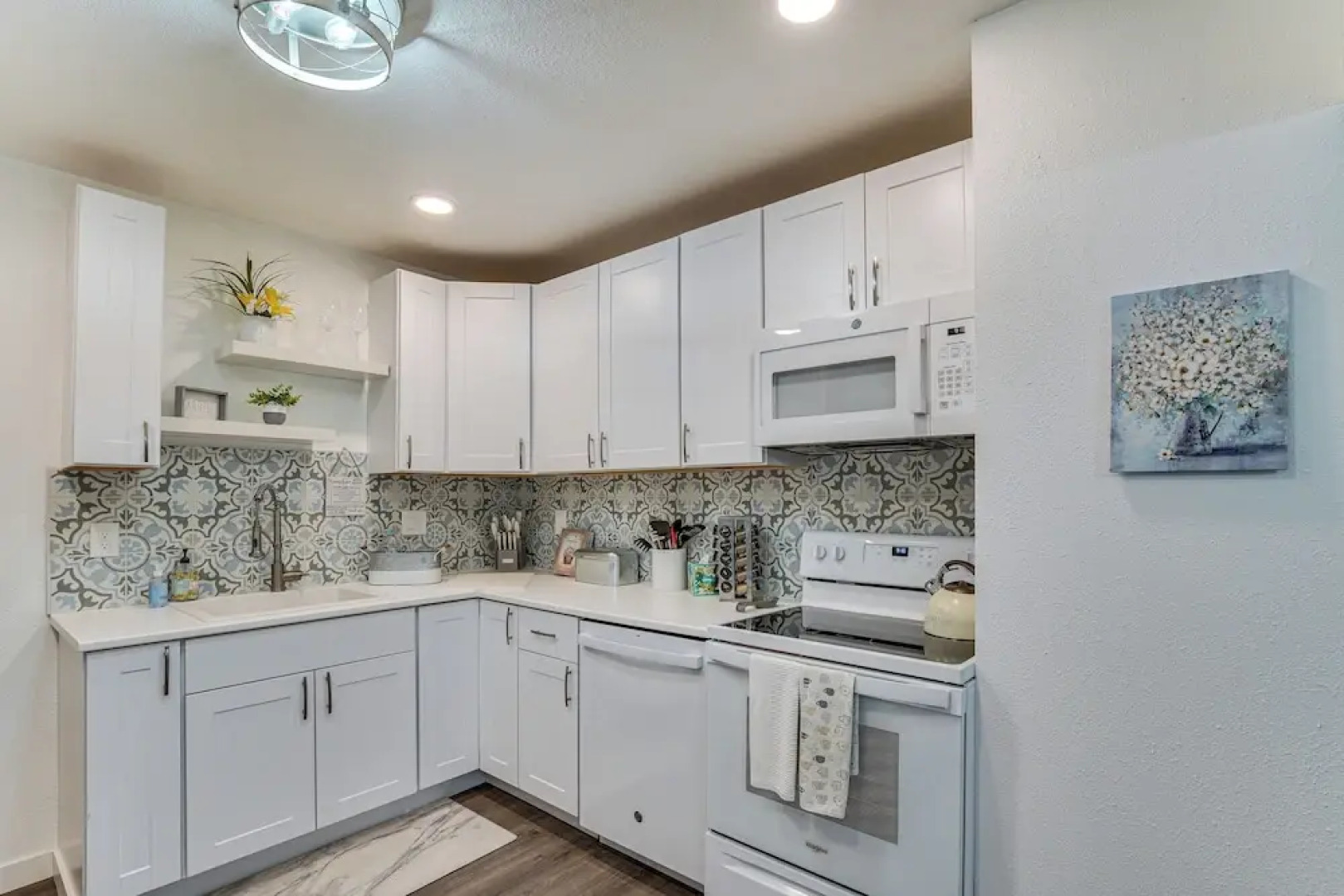 Spanaway Lakefront House: Dock, Fire Pit