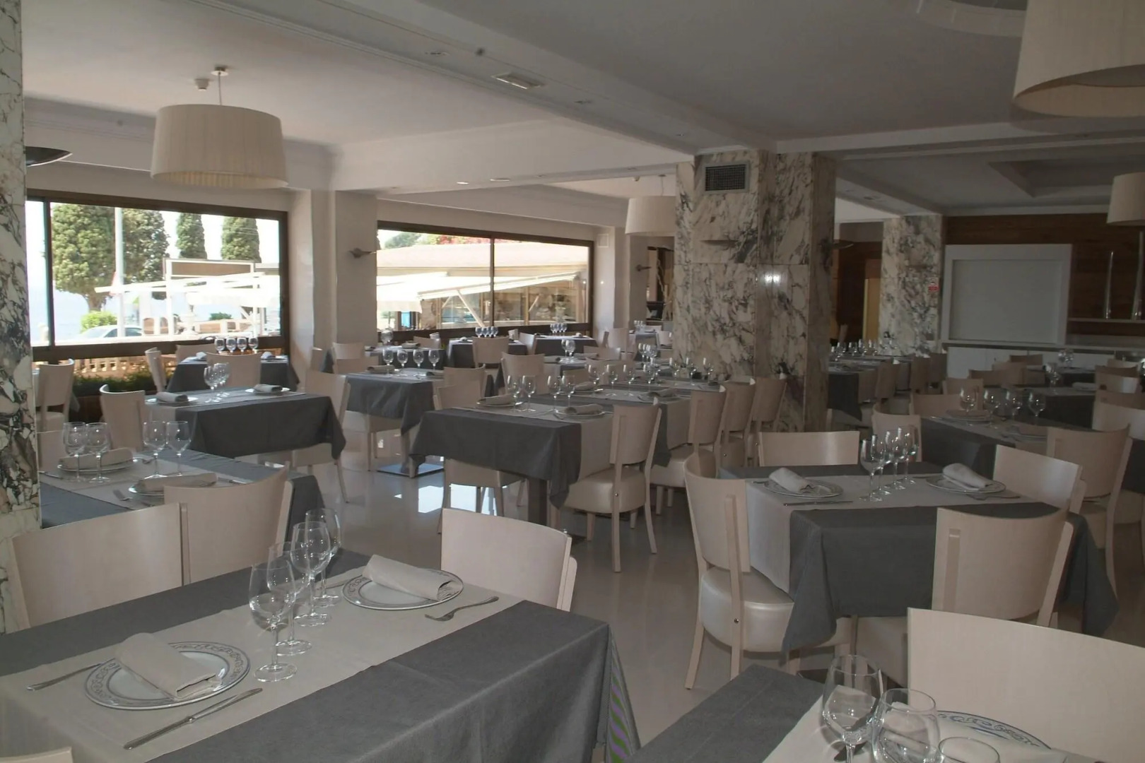 Canyelles Marina 3000