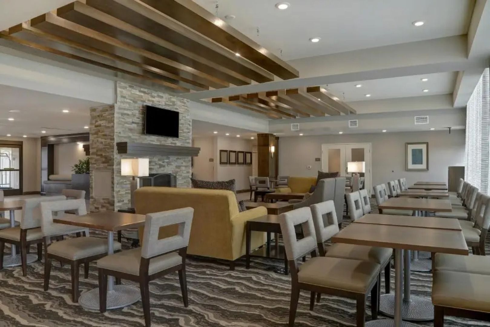 Staybridge Suites Overland Park - Kansas City S