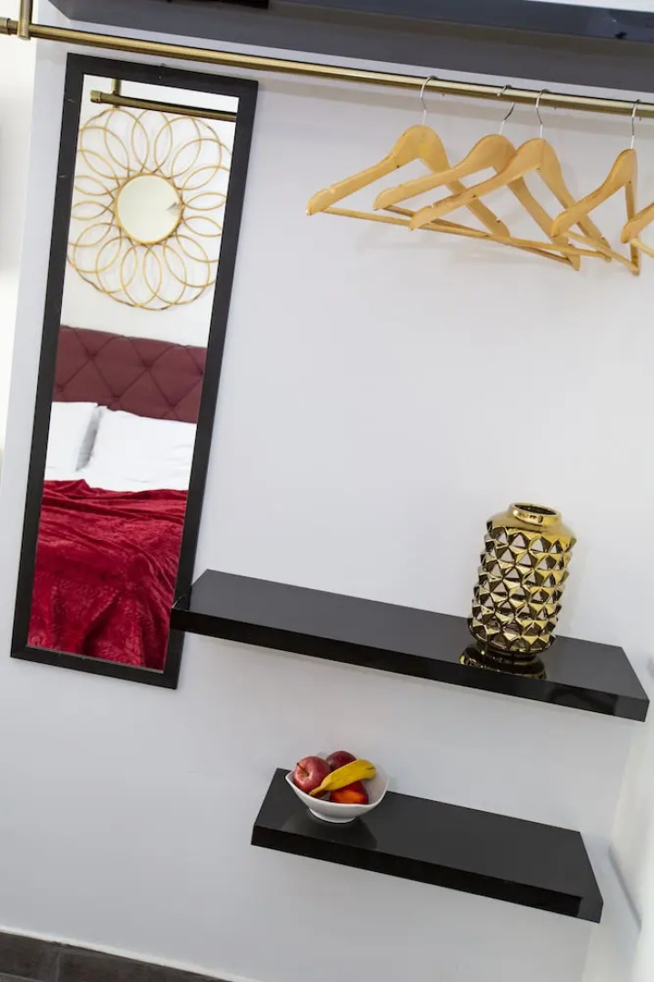 Pjazza Suites Boutique Hotel