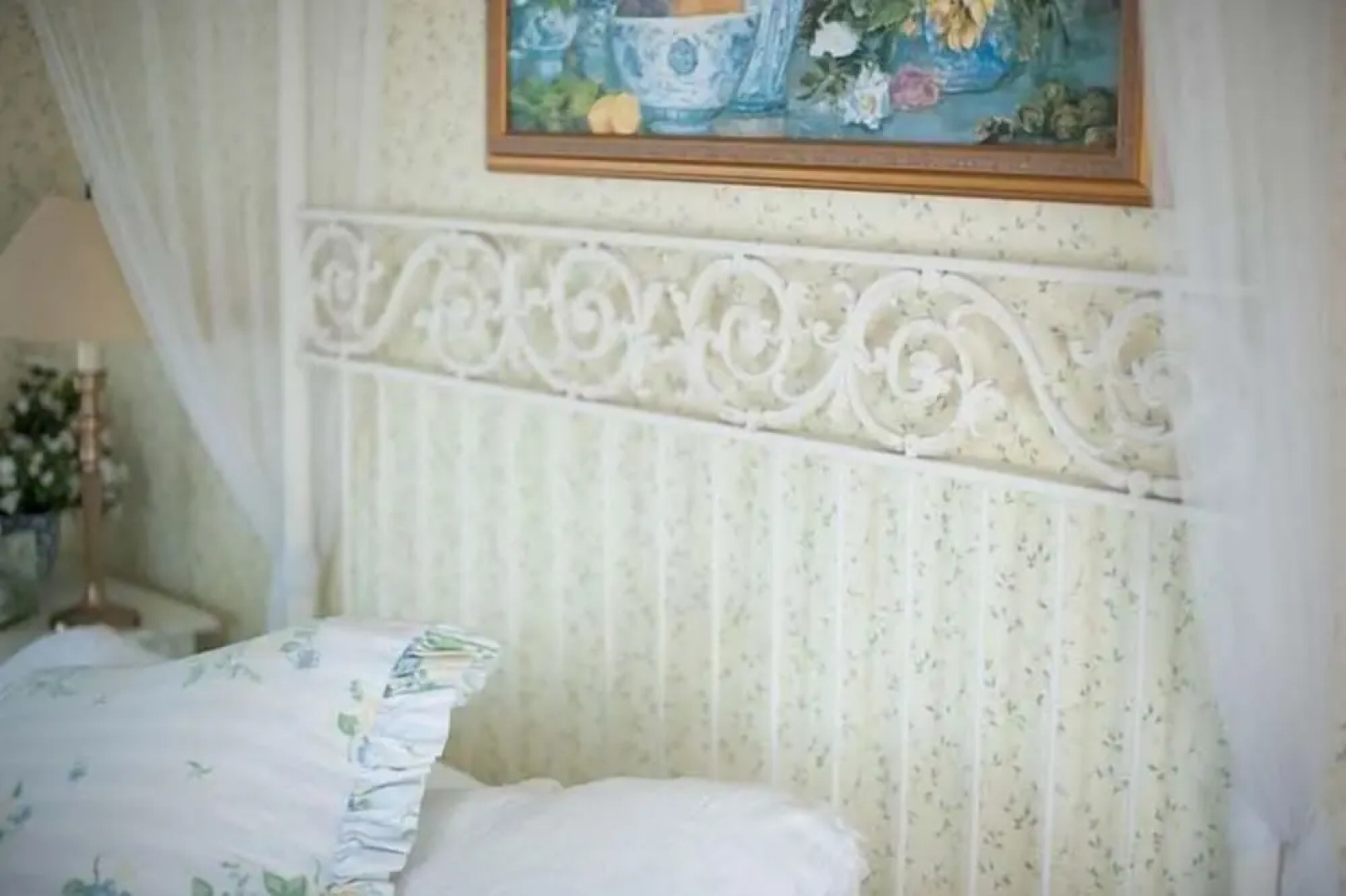 The Inn at Old Harbor