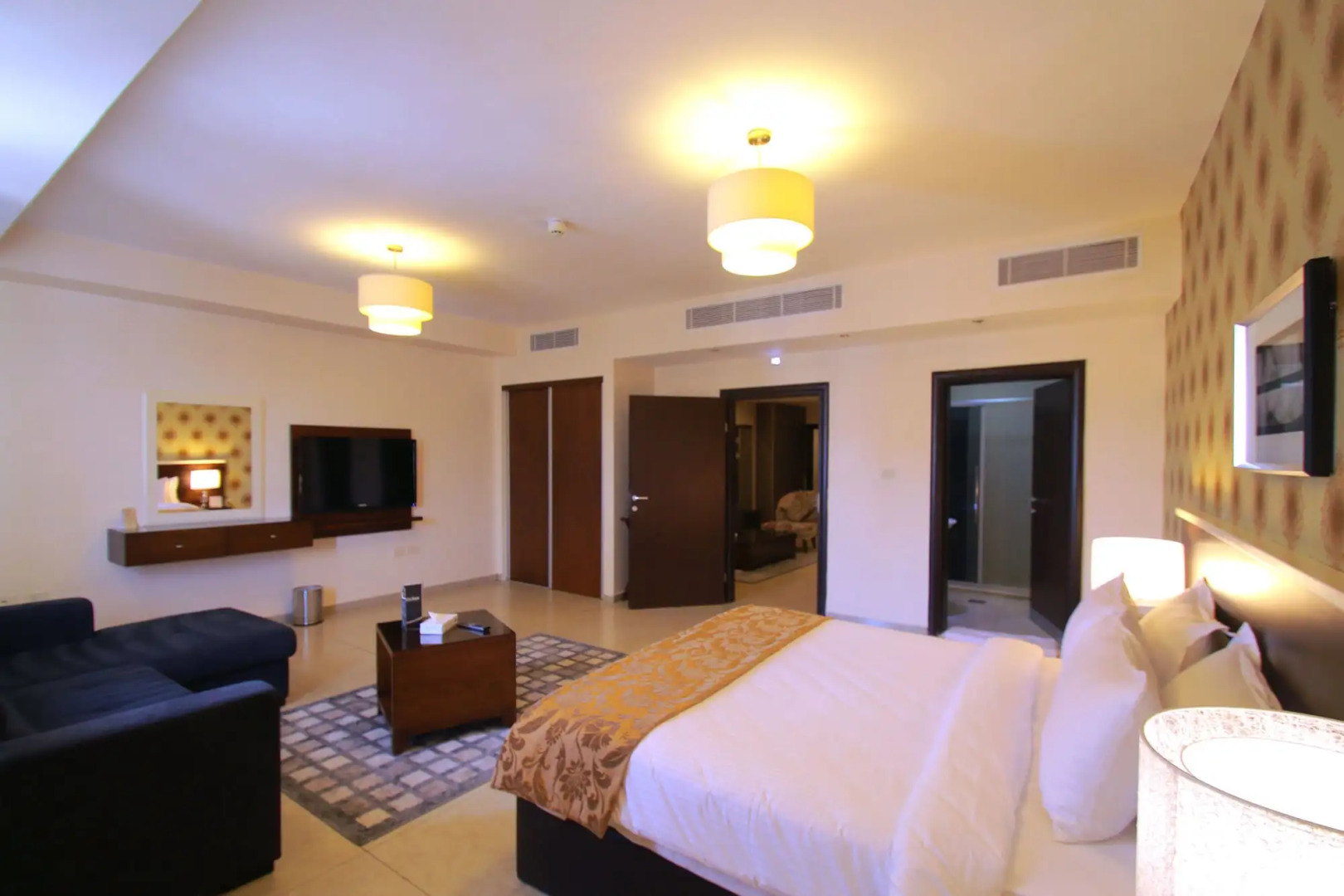 City Rose Hotel Suites