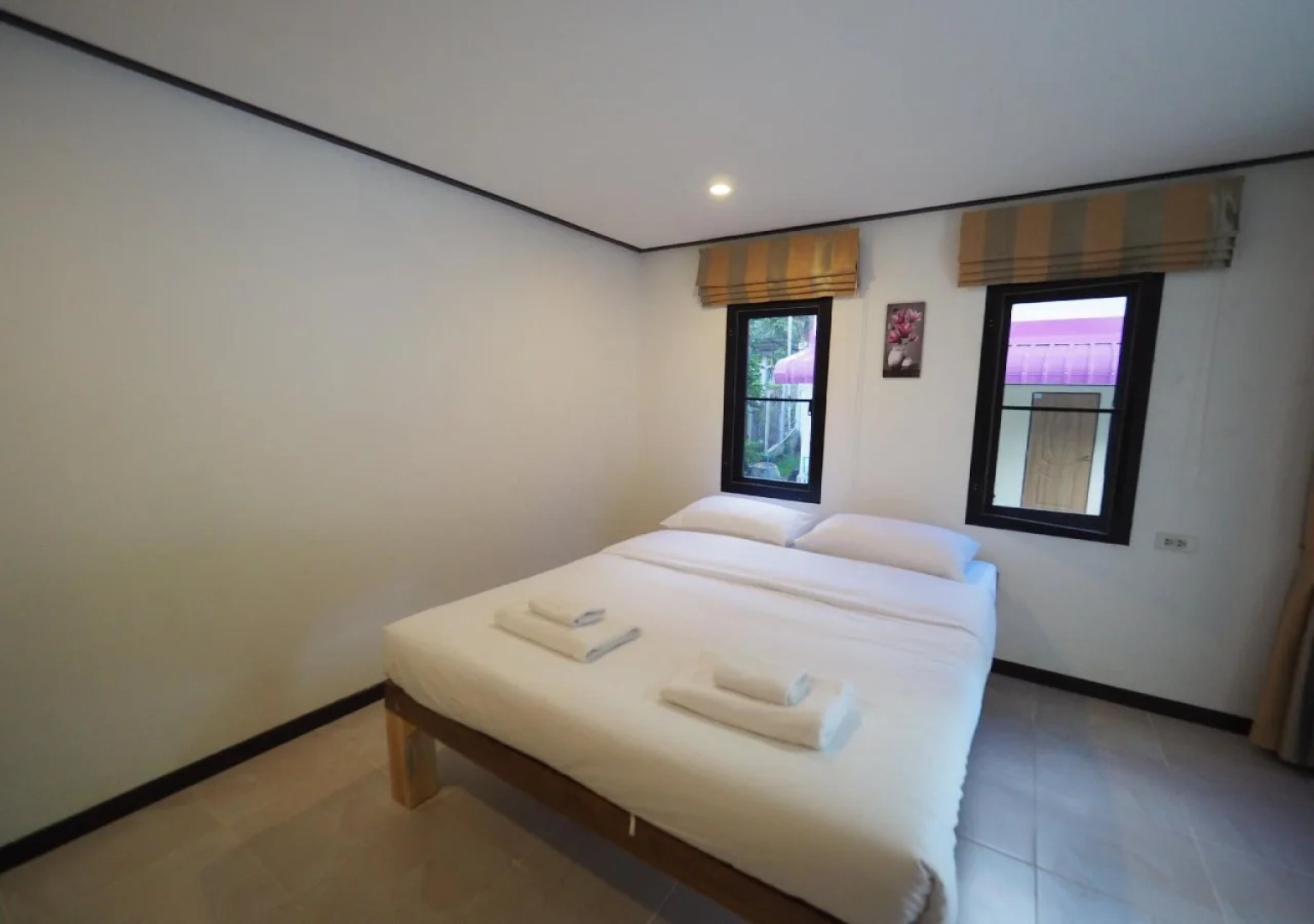 Bong Valley Khiri Wong