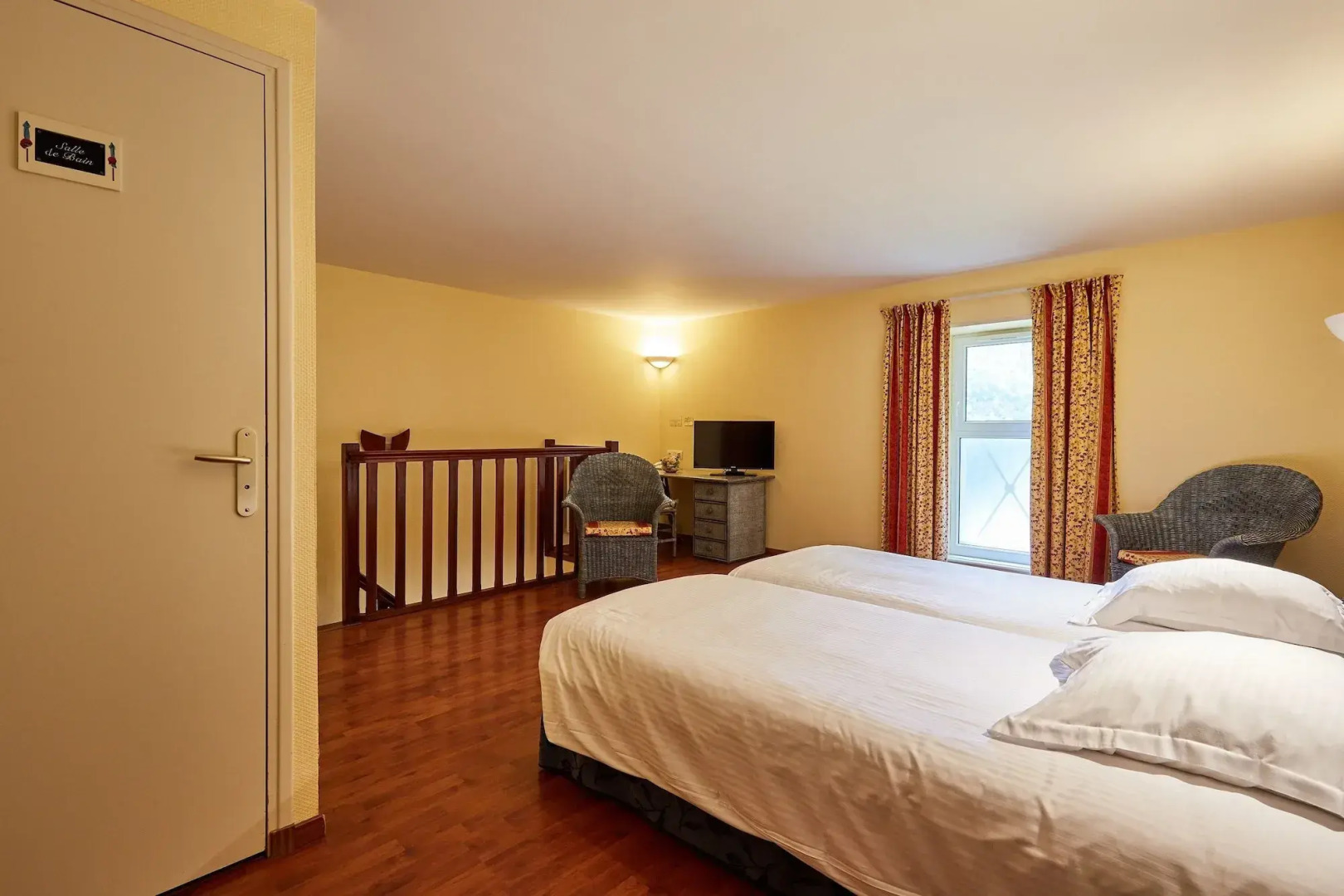 Domaine De Lhostreiere