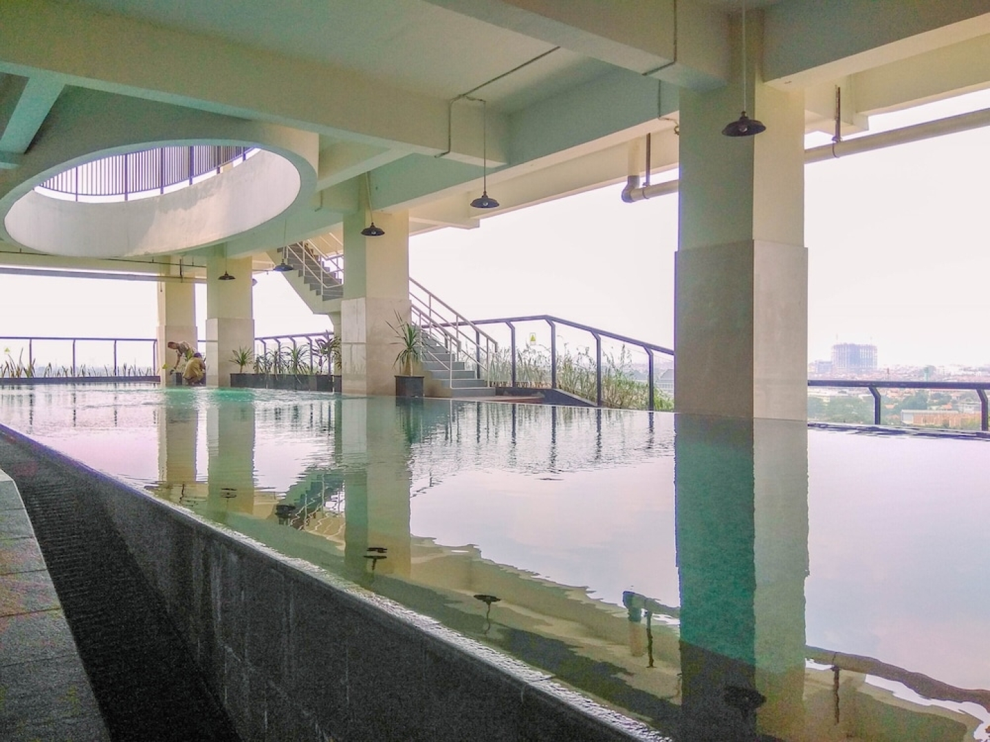 Minimalist Studio Apartment At Atlanta Residences Near Hospital