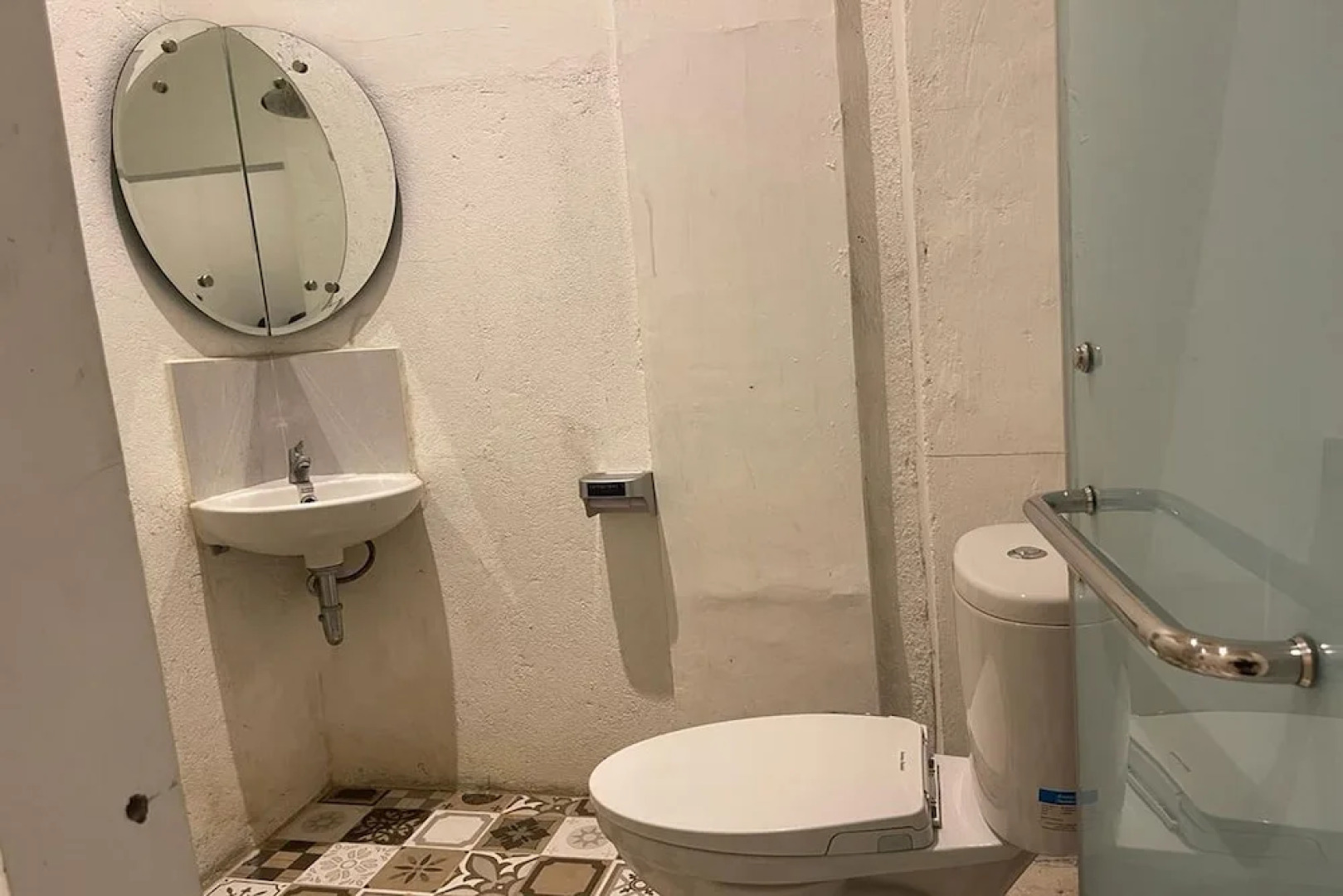 Hotel O Saril Riverside HomestayNearLapangan Musara Alun