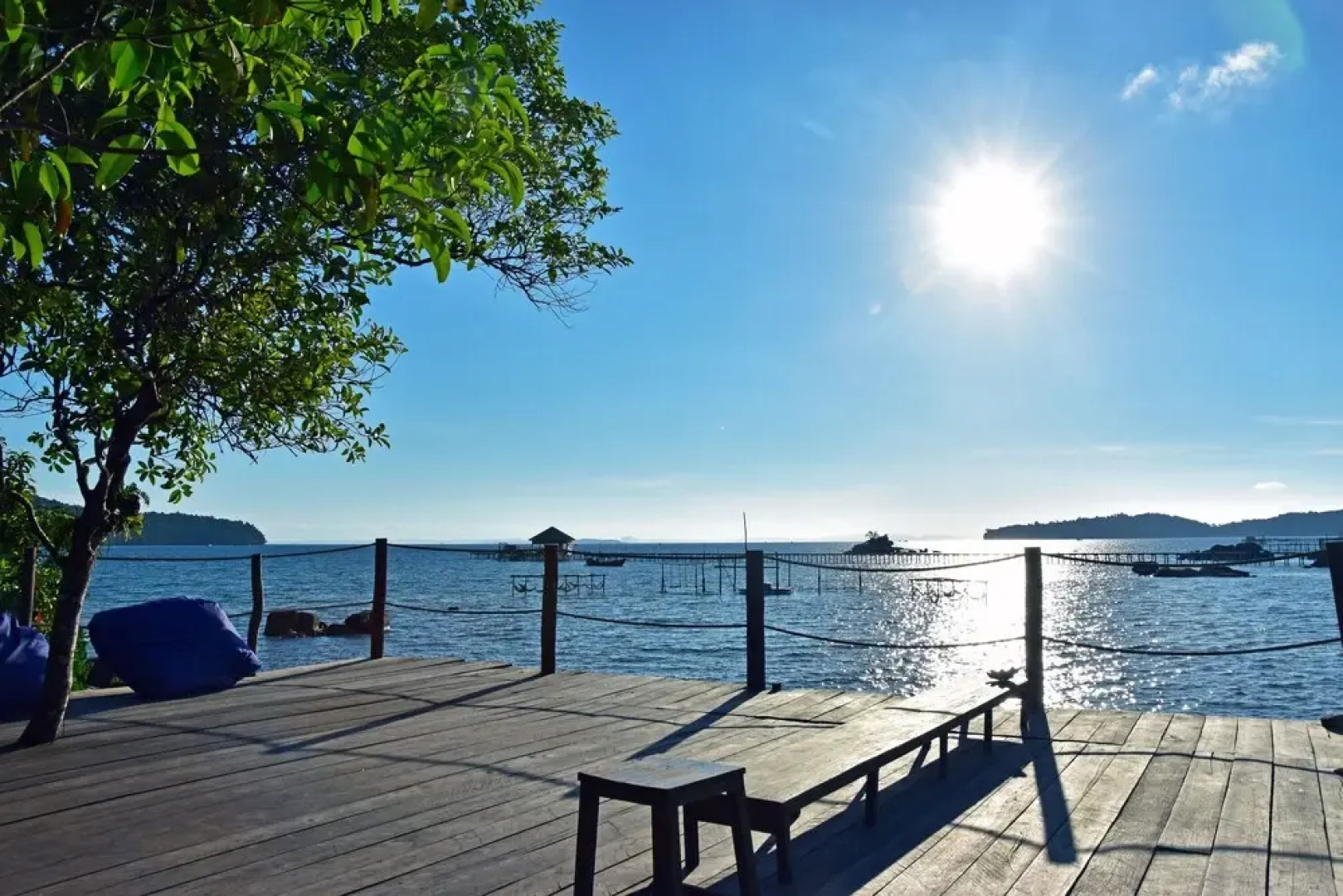 Mad Monkey Koh Rong Samloem