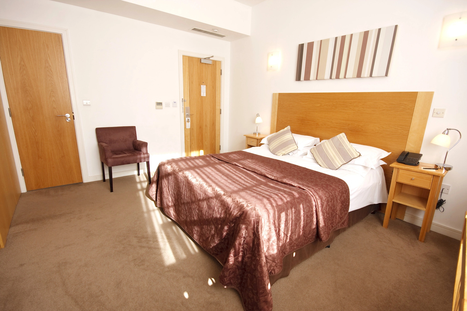 OYO The Cleveland Hotel